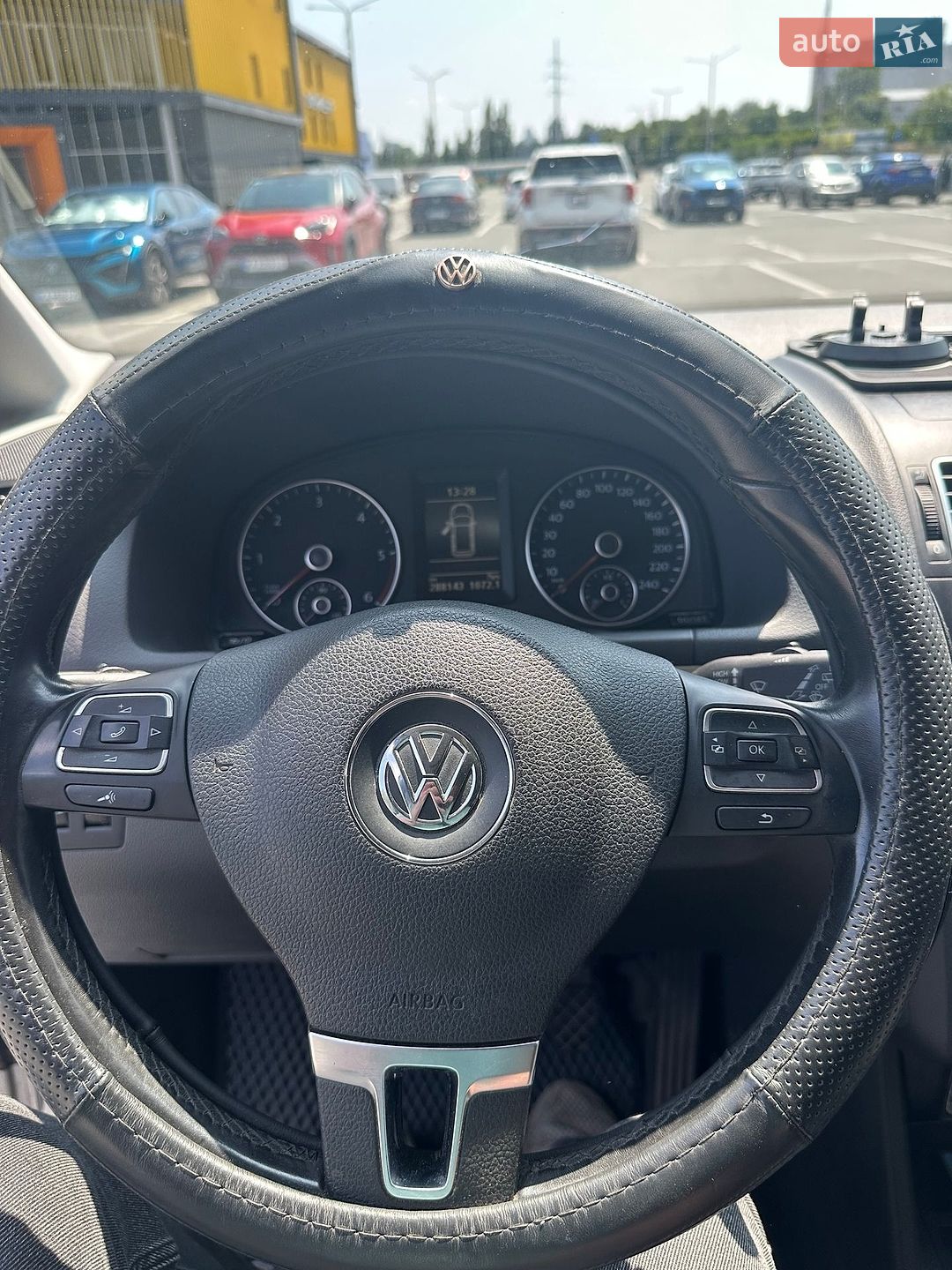 Volkswagen Touran 2014 VIN WVGZZZ1TZEW089357 фото оголошення 15 з 18