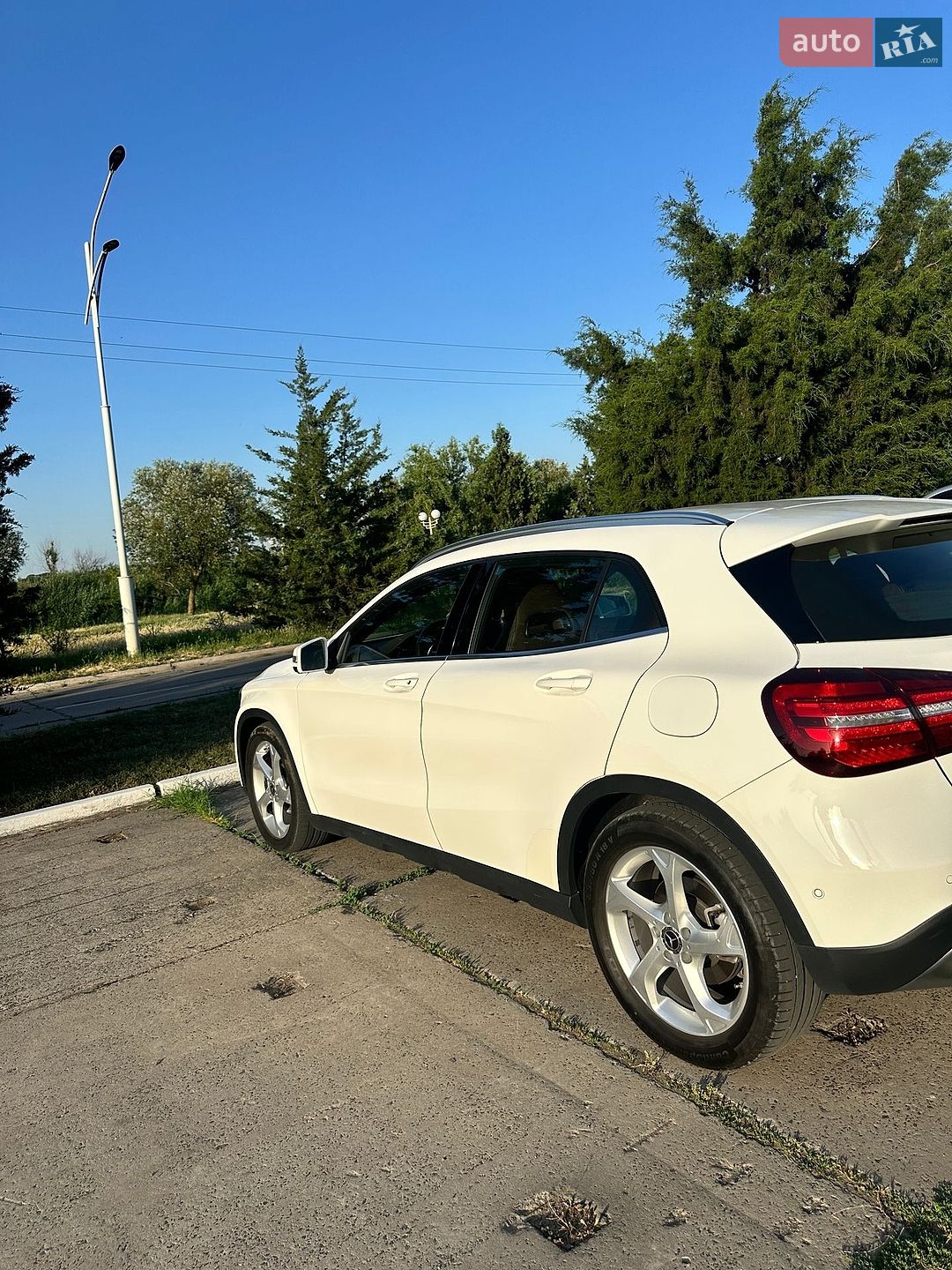 Mercedes-Benz GLA-Class 2018 VIN WDC1569431J492905 фото оголошення 12 з 36