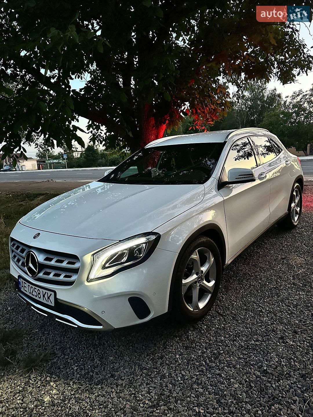 Mercedes-Benz GLA-Class 2018 VIN WDC1569431J492905 фото оголошення 11 з 36