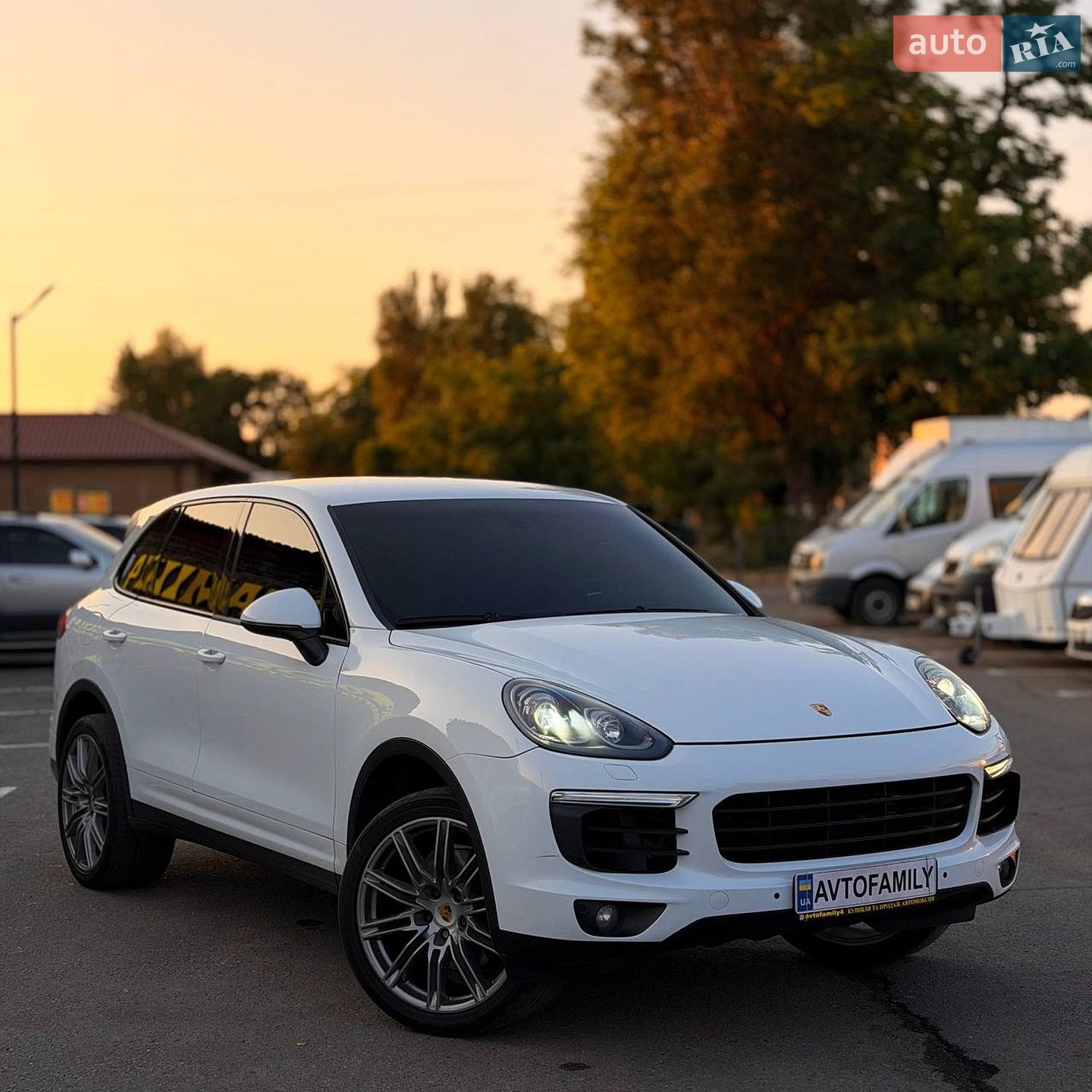 Porsche Cayenne 2017 VIN WP1AA2A20HKA92254 фото оголошення 6 з 29