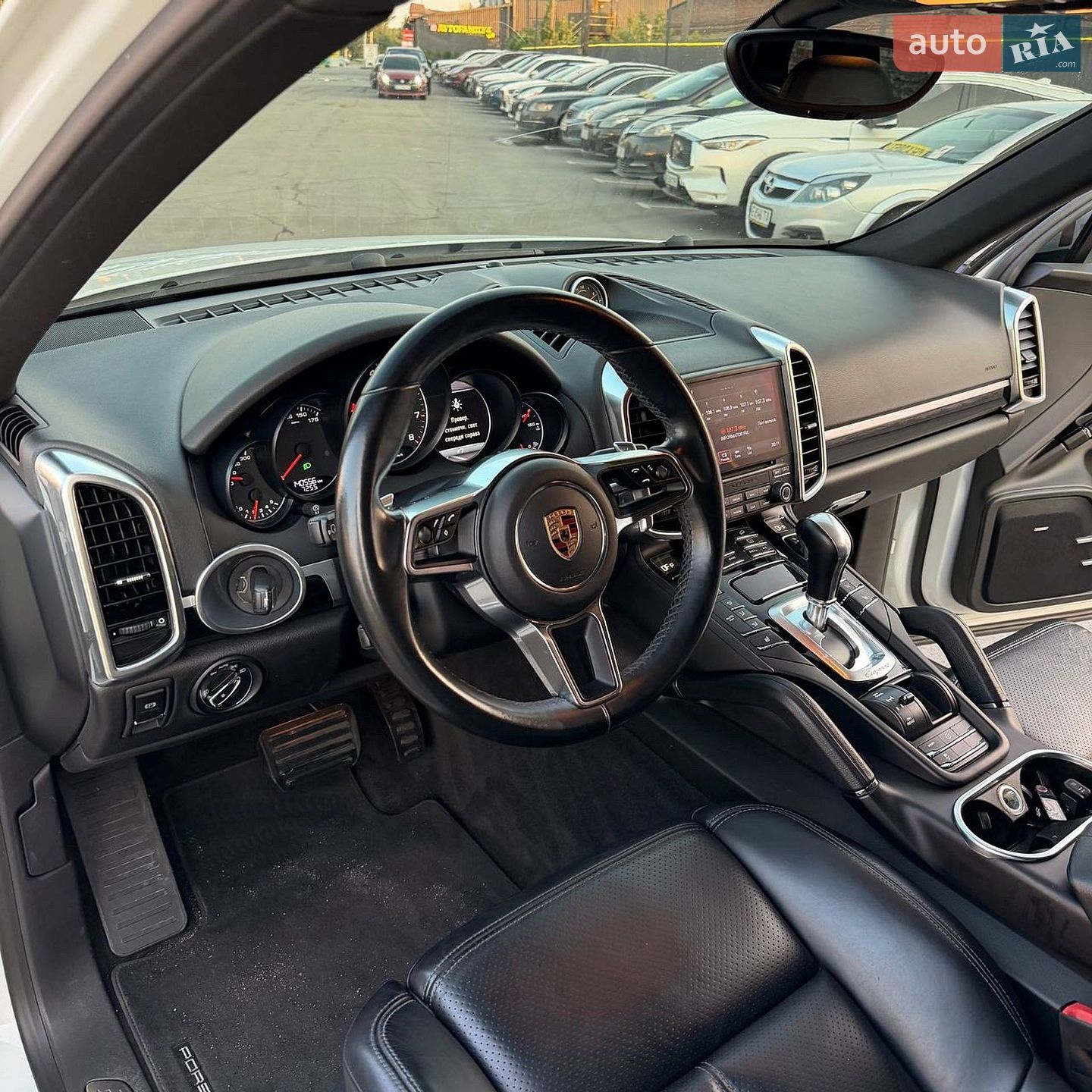 Porsche Cayenne 2017 VIN WP1AA2A20HKA92254 фото оголошення 9 з 29