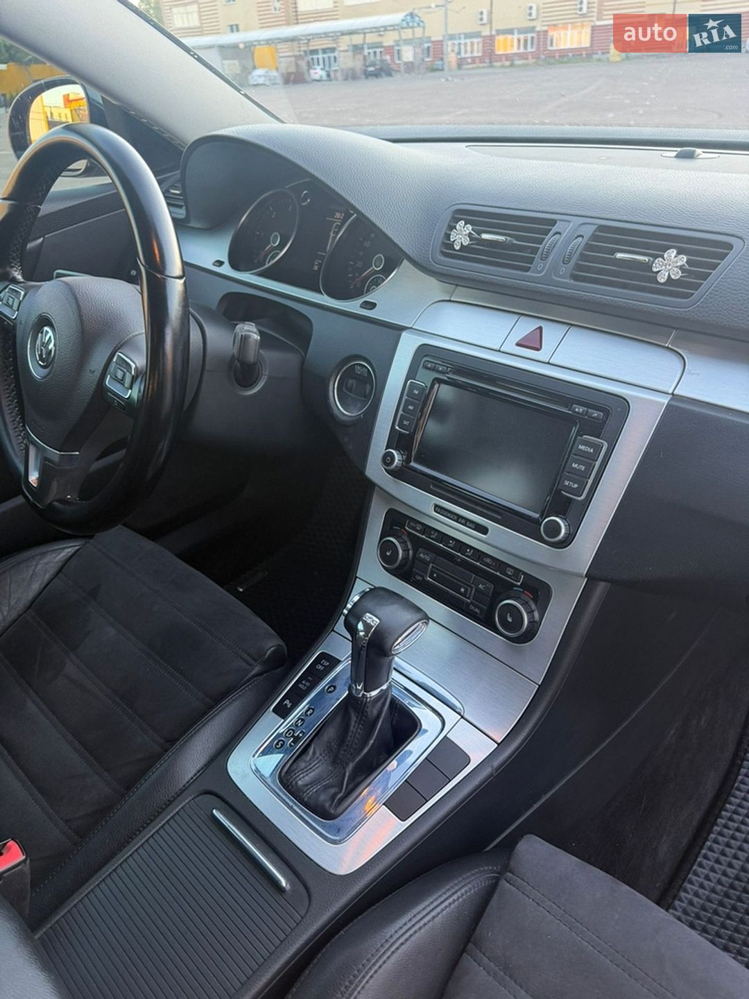 Volkswagen Passat 2010 VIN WVWZZZ3CZAE206714 фото оголошення 17 з 18