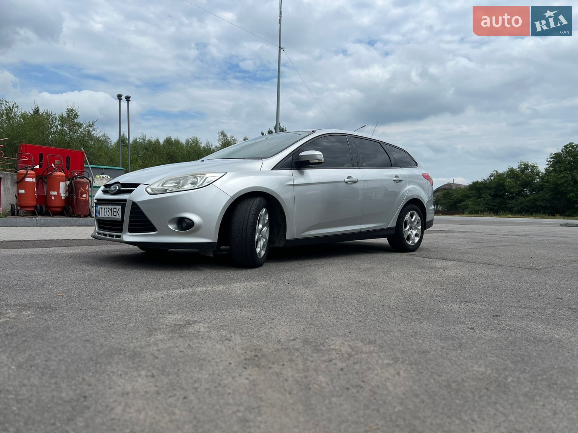 Ford Focus 2013 VIN WF0LXXGCBLDE27578 фото оголошення 6 з 35