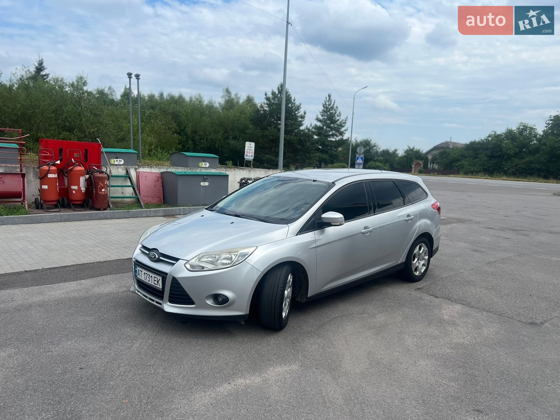 Ford Focus 2013 VIN WF0LXXGCBLDE27578 фото оголошення 8 з 35