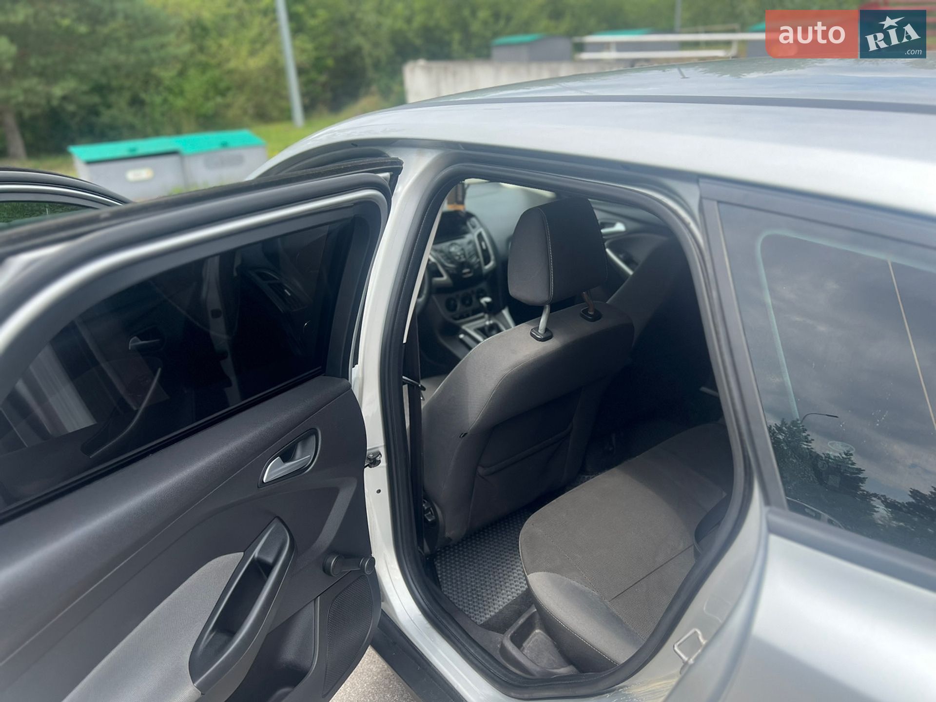 Ford Focus 2013 VIN WF0LXXGCBLDE27578 фото оголошення 31 з 35