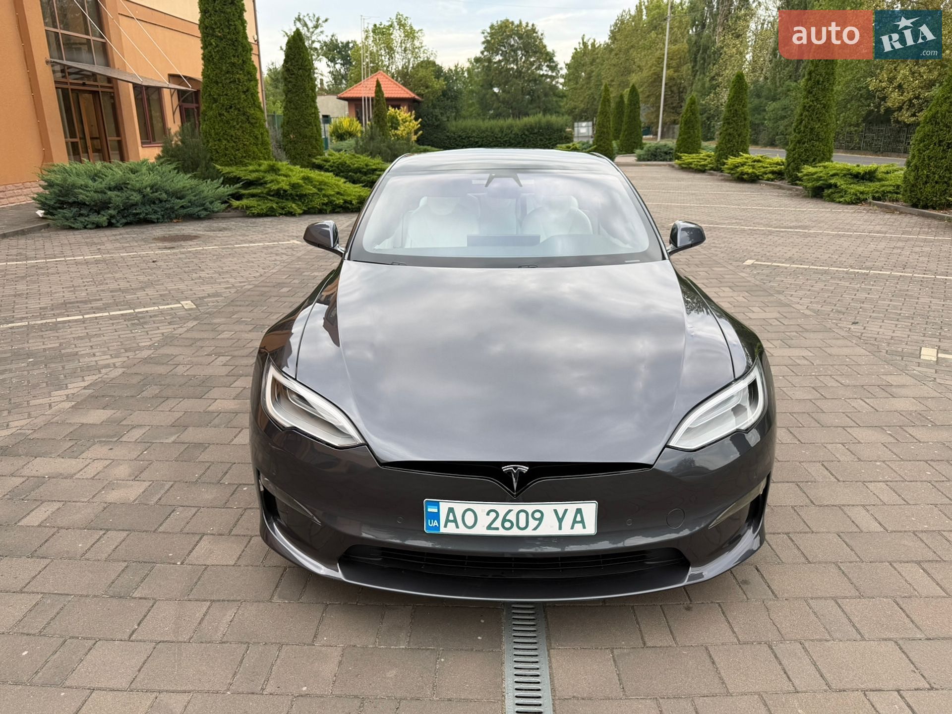 Tesla Model S 2021 VIN 5YJSA1E61NF461242 фото оголошення 2 з 58