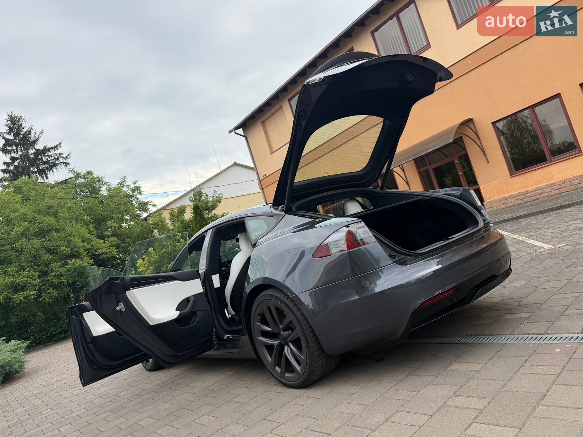 Tesla Model S 2021 VIN 5YJSA1E61NF461242 фото оголошення 20 з 58