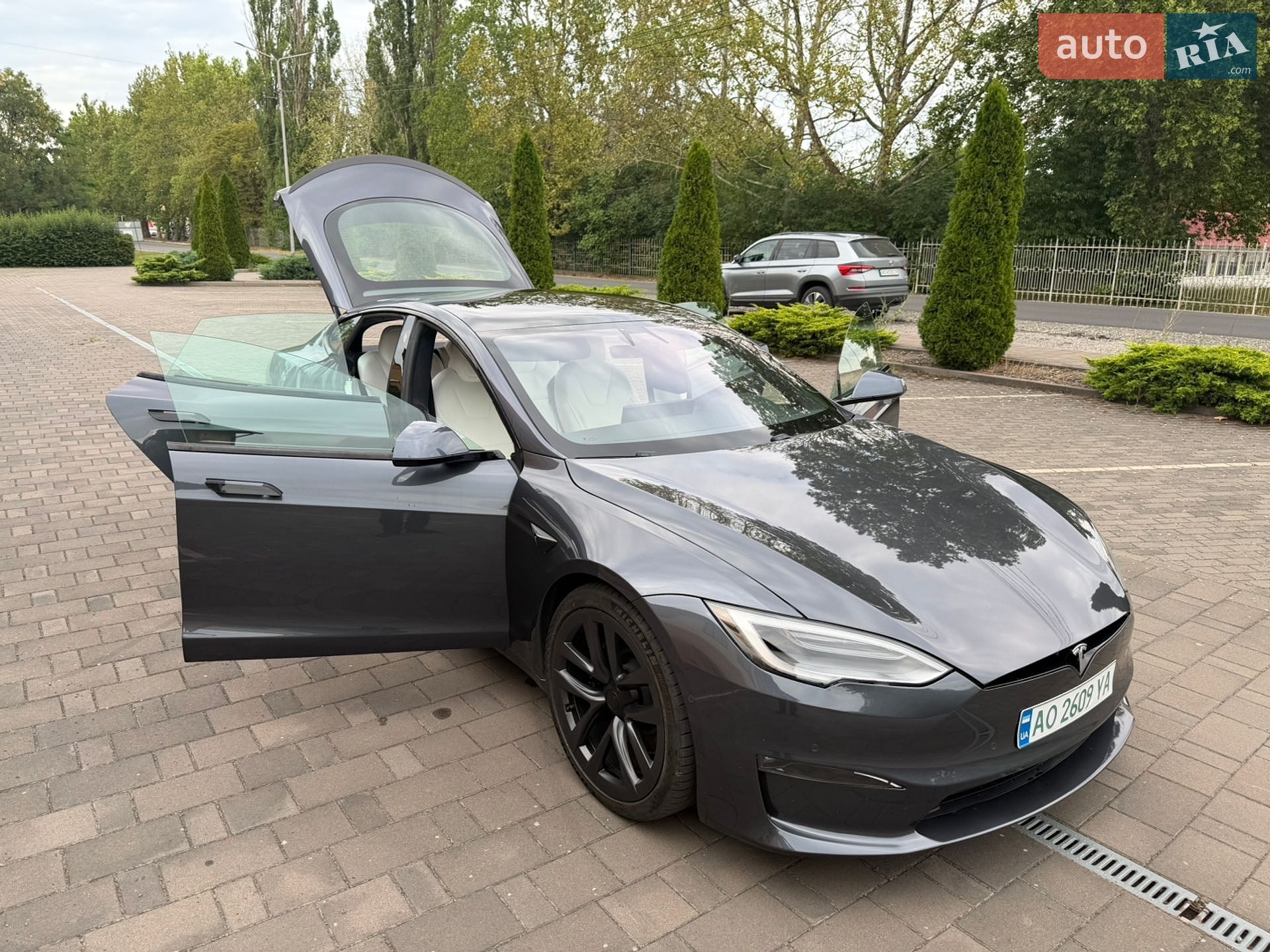 Tesla Model S 2021 VIN 5YJSA1E61NF461242 фото оголошення 26 з 58