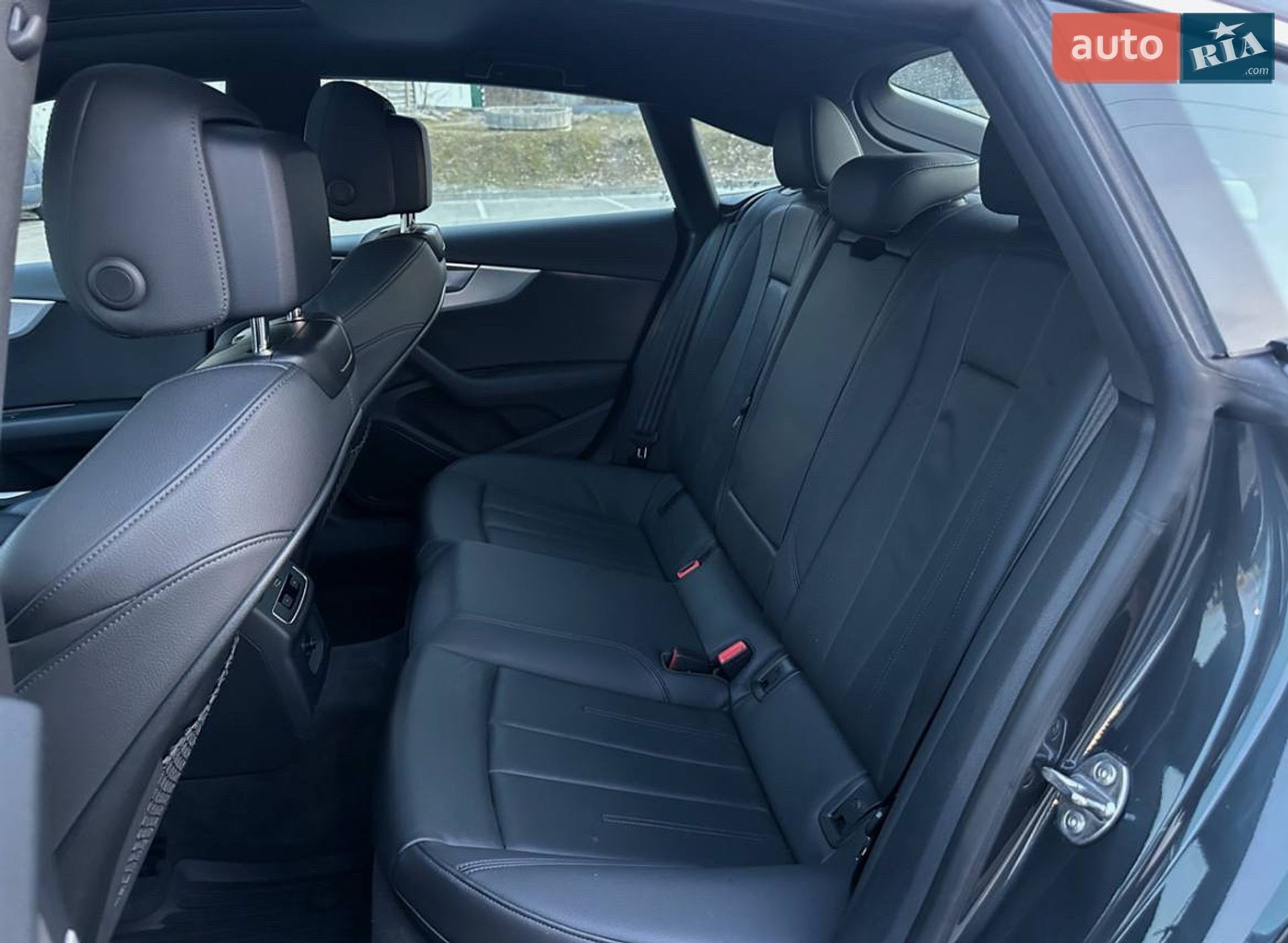 Audi A5 2019 VIN WAUDNCF53KA068939 фото оголошення 6 з 7
