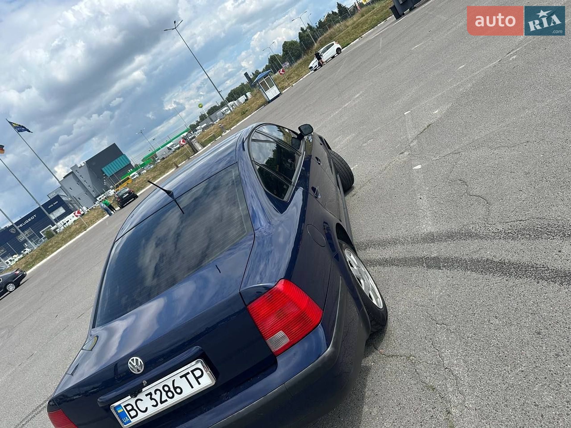 Volkswagen Passat 2000 VIN WVWZZZ3BZYP487570 фото оголошення 7 з 26
