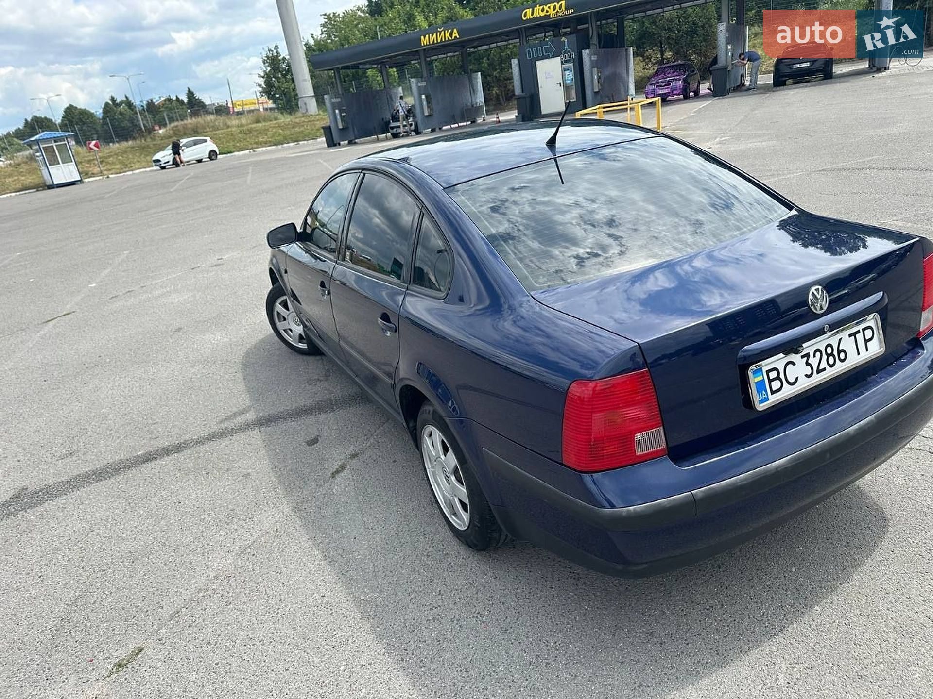 Volkswagen Passat 2000 VIN WVWZZZ3BZYP487570 фото оголошення 3 з 26