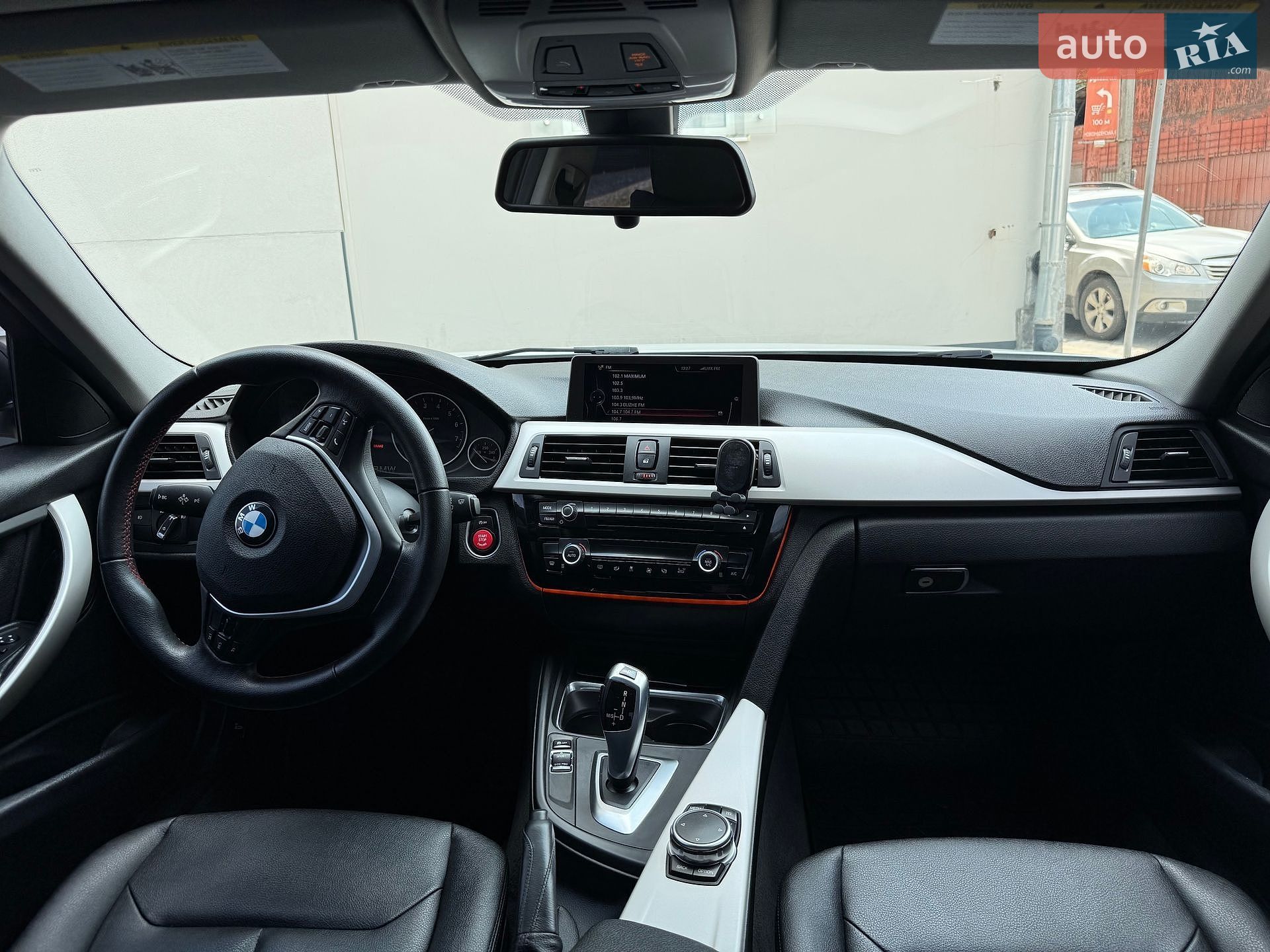 BMW 3 Series 2015 VIN WBA3C3G51FNS75747 фото оголошення 17 з 25