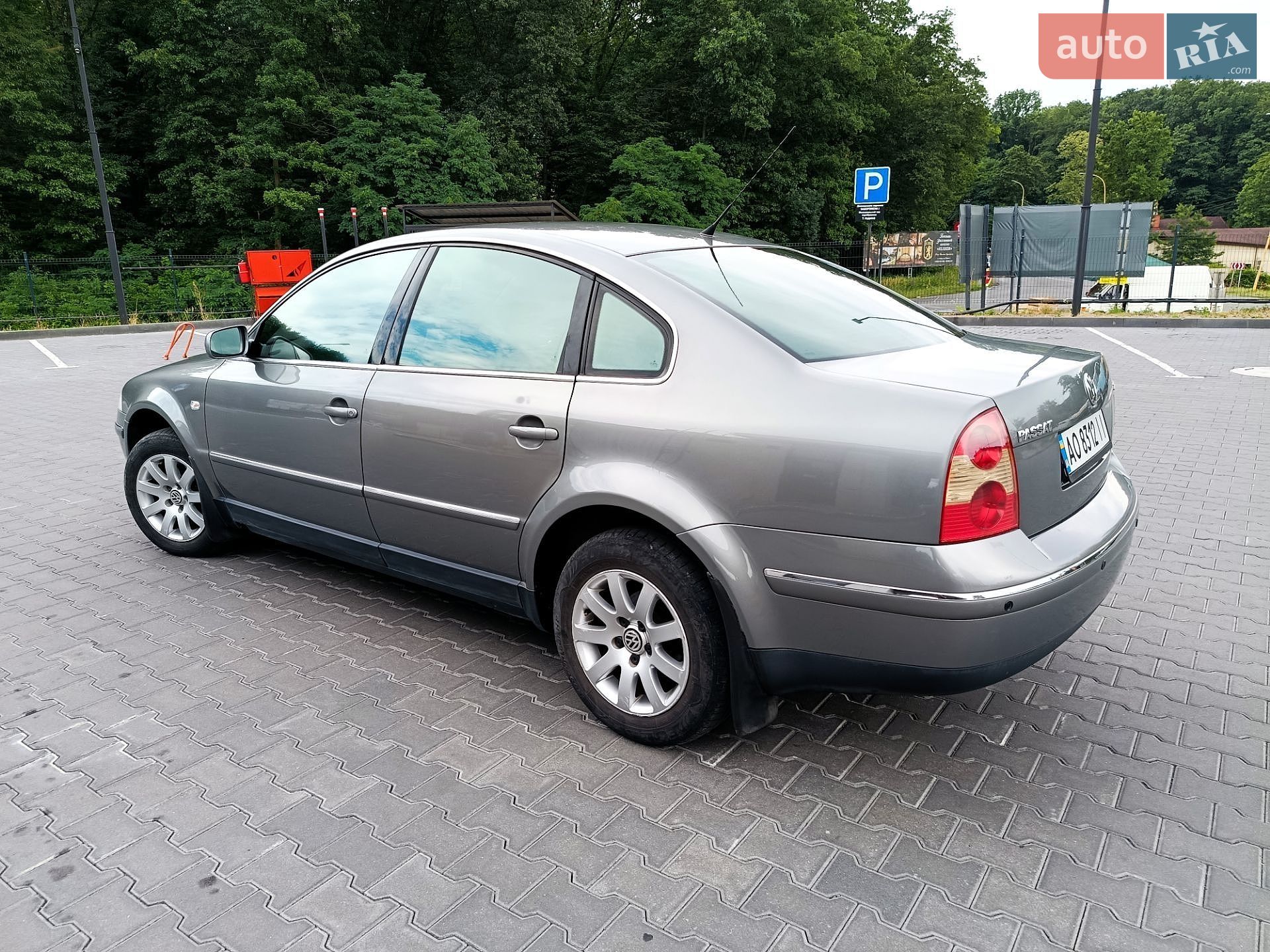 Volkswagen Passat 2003 VIN WVWZZZ3BZ3P391843 фото оголошення 8 з 14