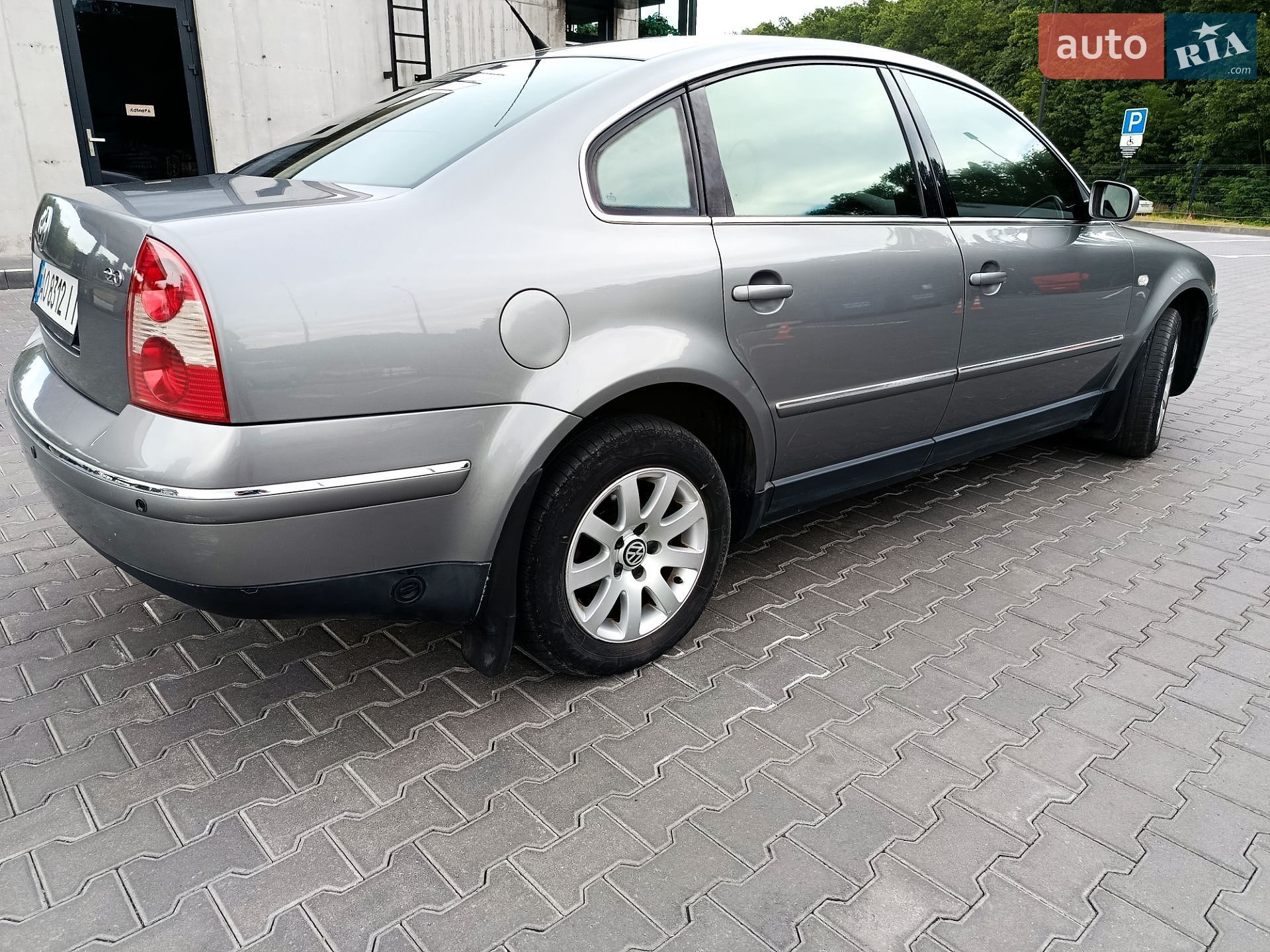 Volkswagen Passat 2003 VIN WVWZZZ3BZ3P391843 фото оголошення 6 з 14