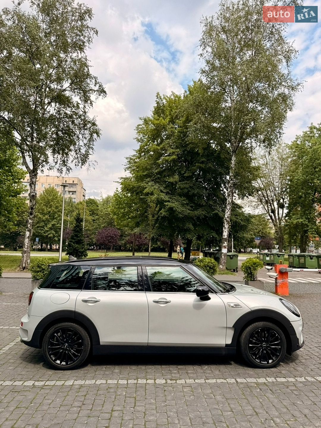 Mini Clubman 2018 VIN WMWLN9C5XJ2E51310 фото оголошення 7 з 36