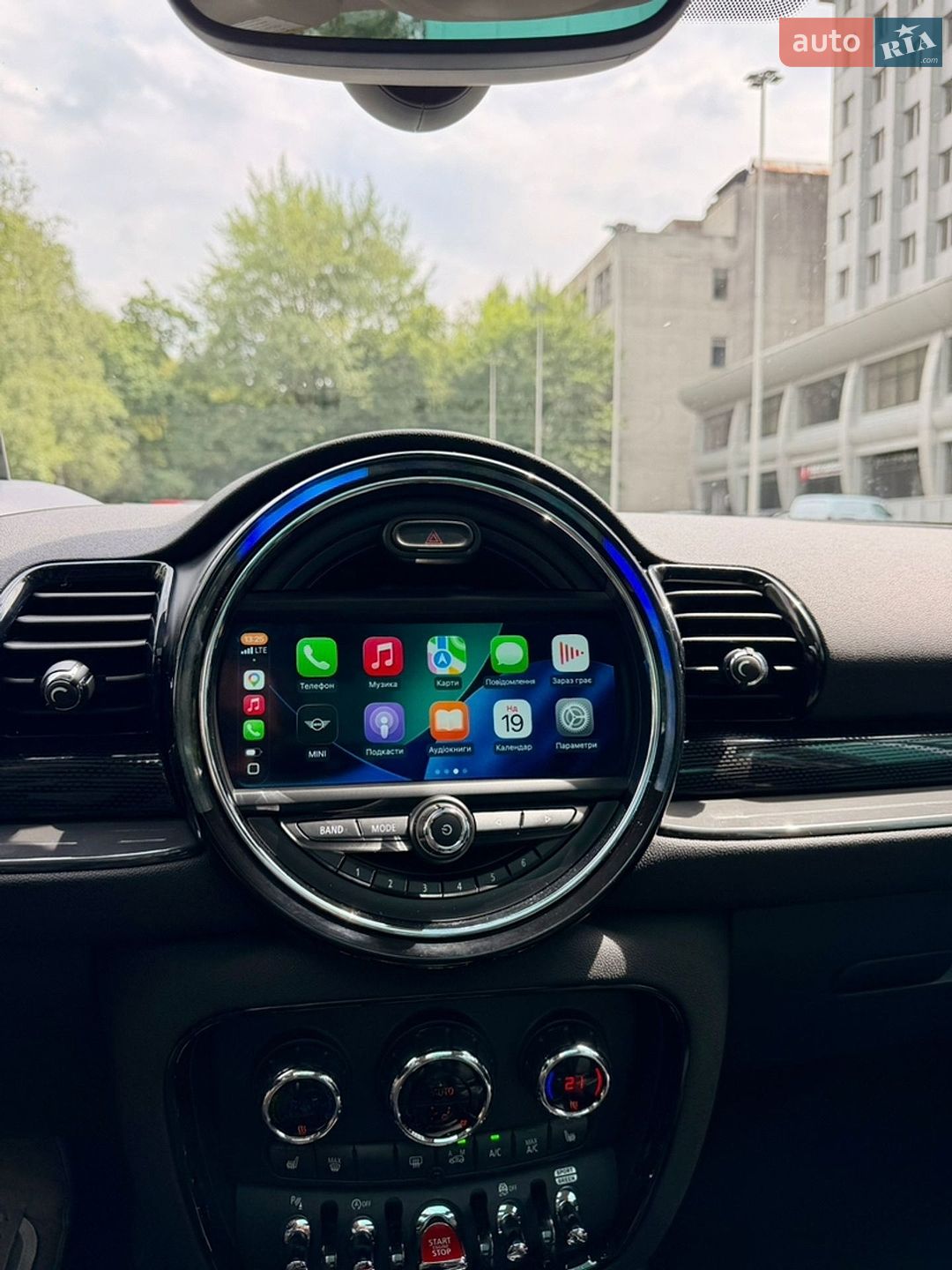 Mini Clubman 2018 VIN WMWLN9C5XJ2E51310 фото оголошення 18 з 36