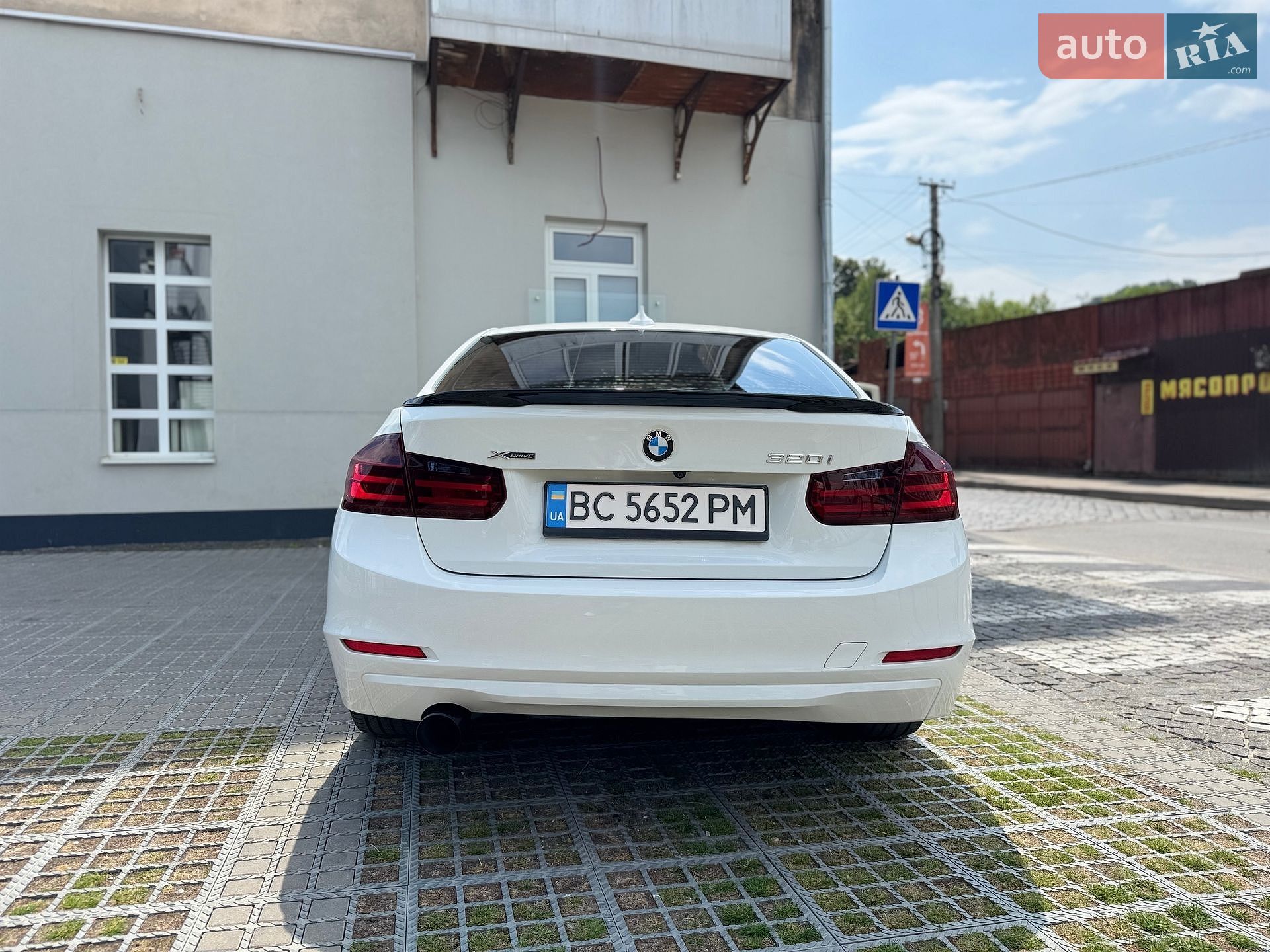 BMW 3 Series 2015 VIN WBA3C3G51FNS75747 фото оголошення 6 з 25