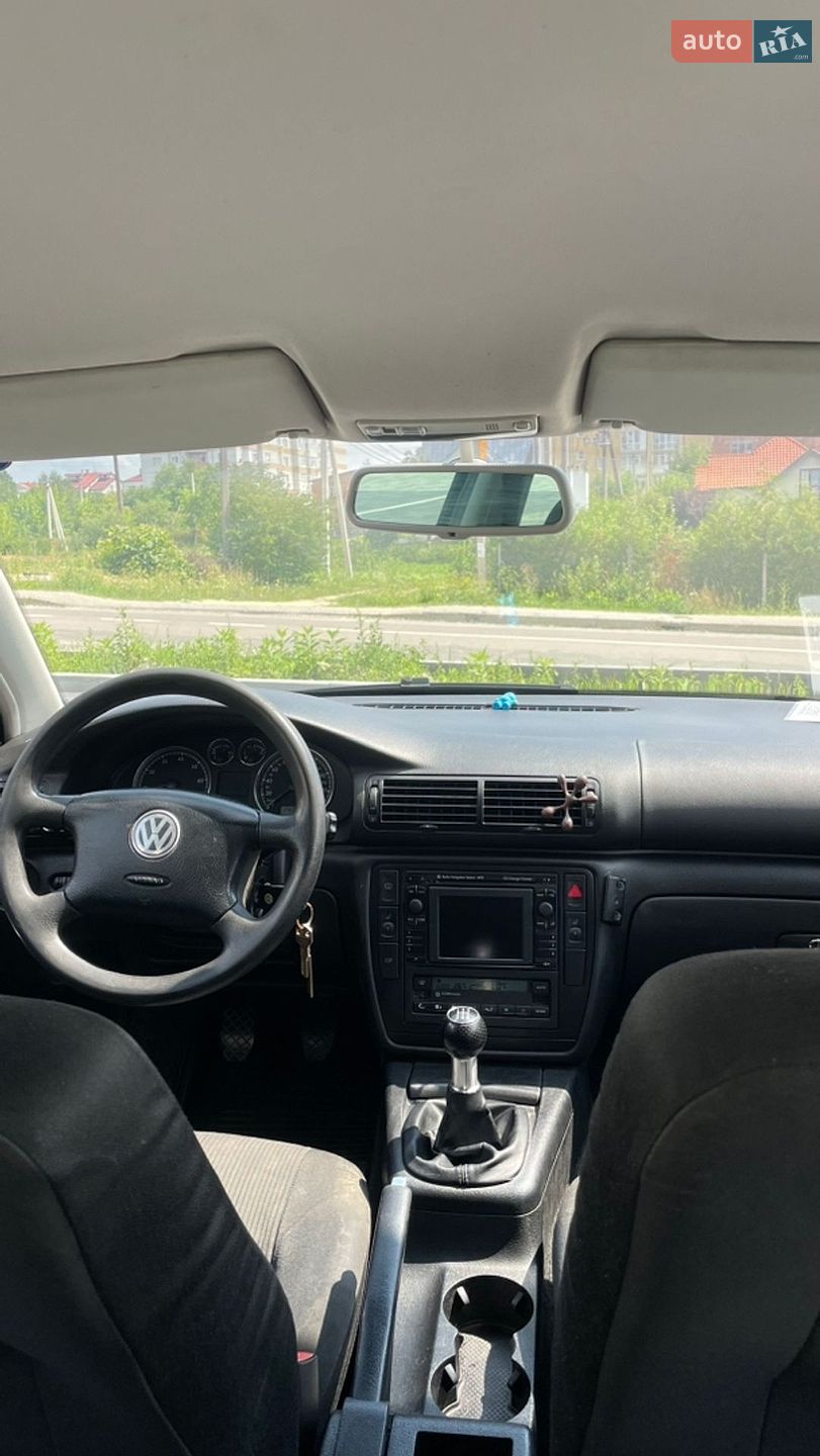 Volkswagen Passat 2003 VIN WVWZZZ3BZ3E320175 фото оголошення 11 з 18