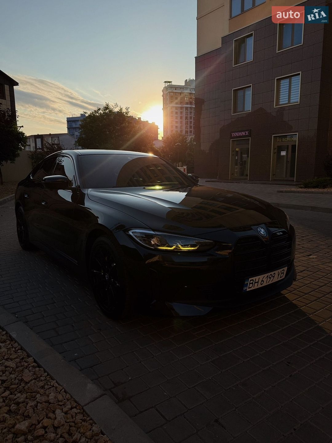 BMW I4 2023 VIN WBY73AW01PFR30465 фото оголошення 3 з 18