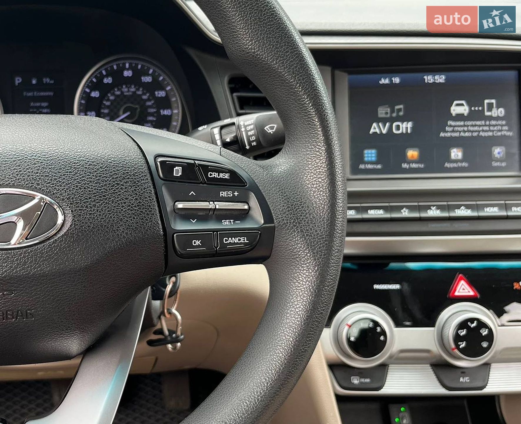 Hyundai Elantra 2018 VIN 5NPD84LF8KH409290 фото оголошення 20 з 27