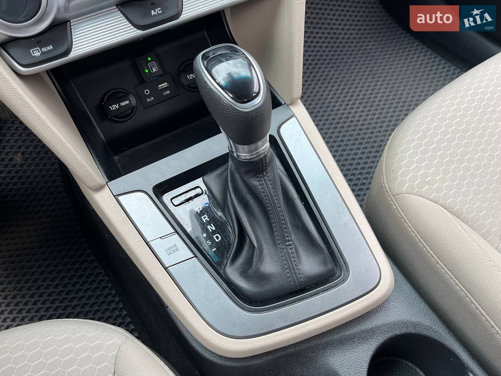 Hyundai Elantra 2018 VIN 5NPD84LF8KH409290 фото оголошення 25 з 27