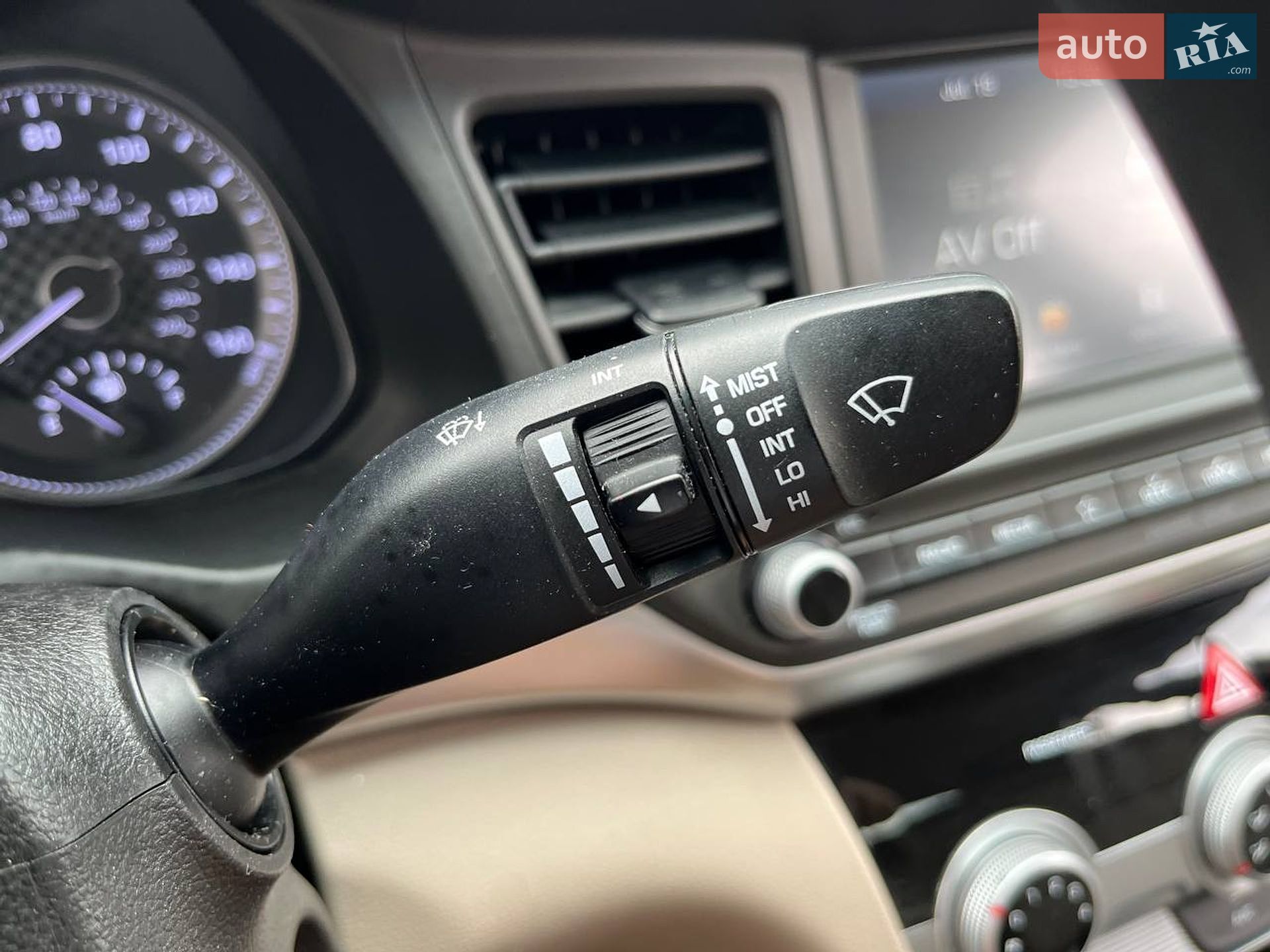 Hyundai Elantra 2018 VIN 5NPD84LF8KH409290 фото оголошення 21 з 27