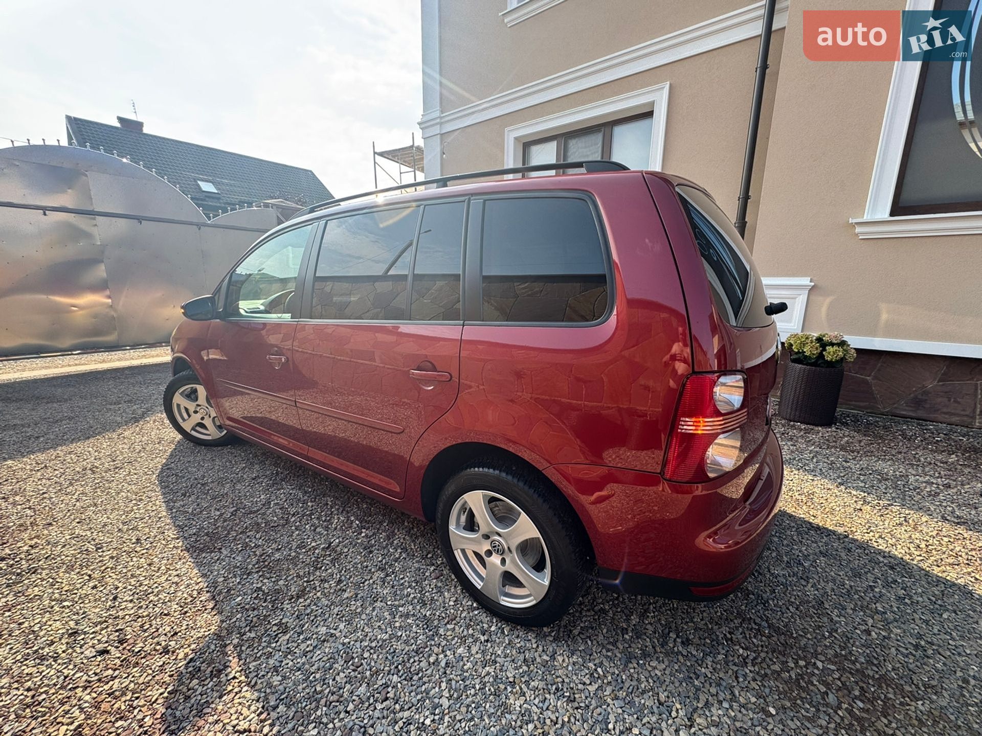 Volkswagen Touran 2010 VIN WVGZZZ1TZAW087547 фото оголошення 7 з 149