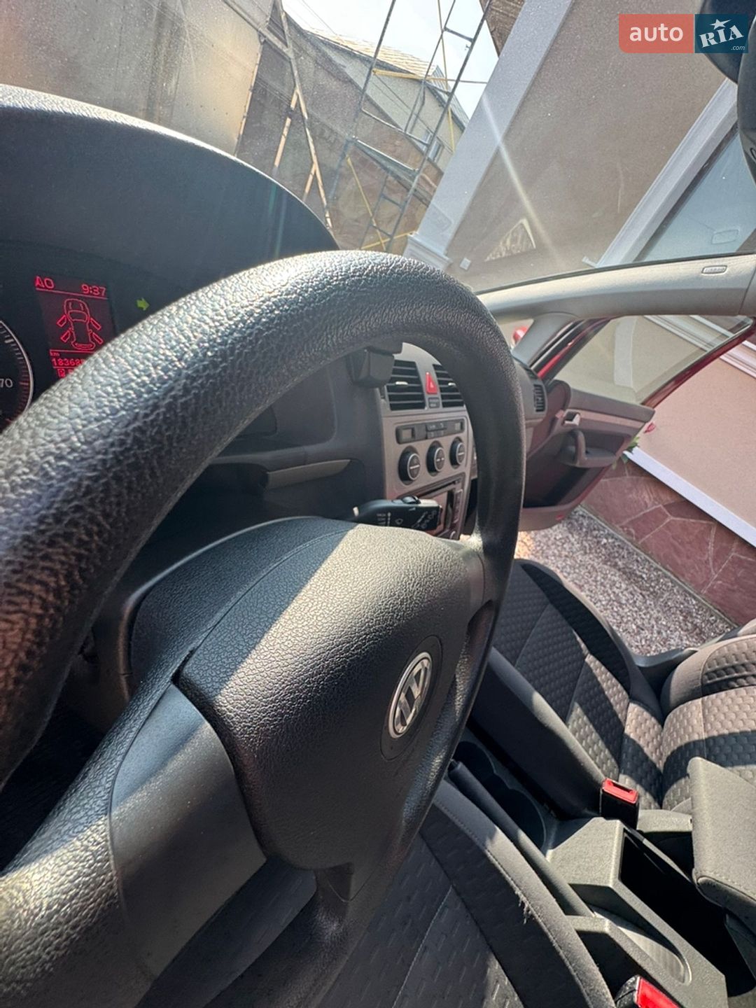 Volkswagen Touran 2010 VIN WVGZZZ1TZAW087547 фото оголошення 51 з 149