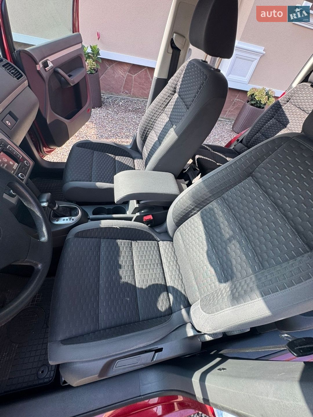 Volkswagen Touran 2010 VIN WVGZZZ1TZAW087547 фото оголошення 60 з 149