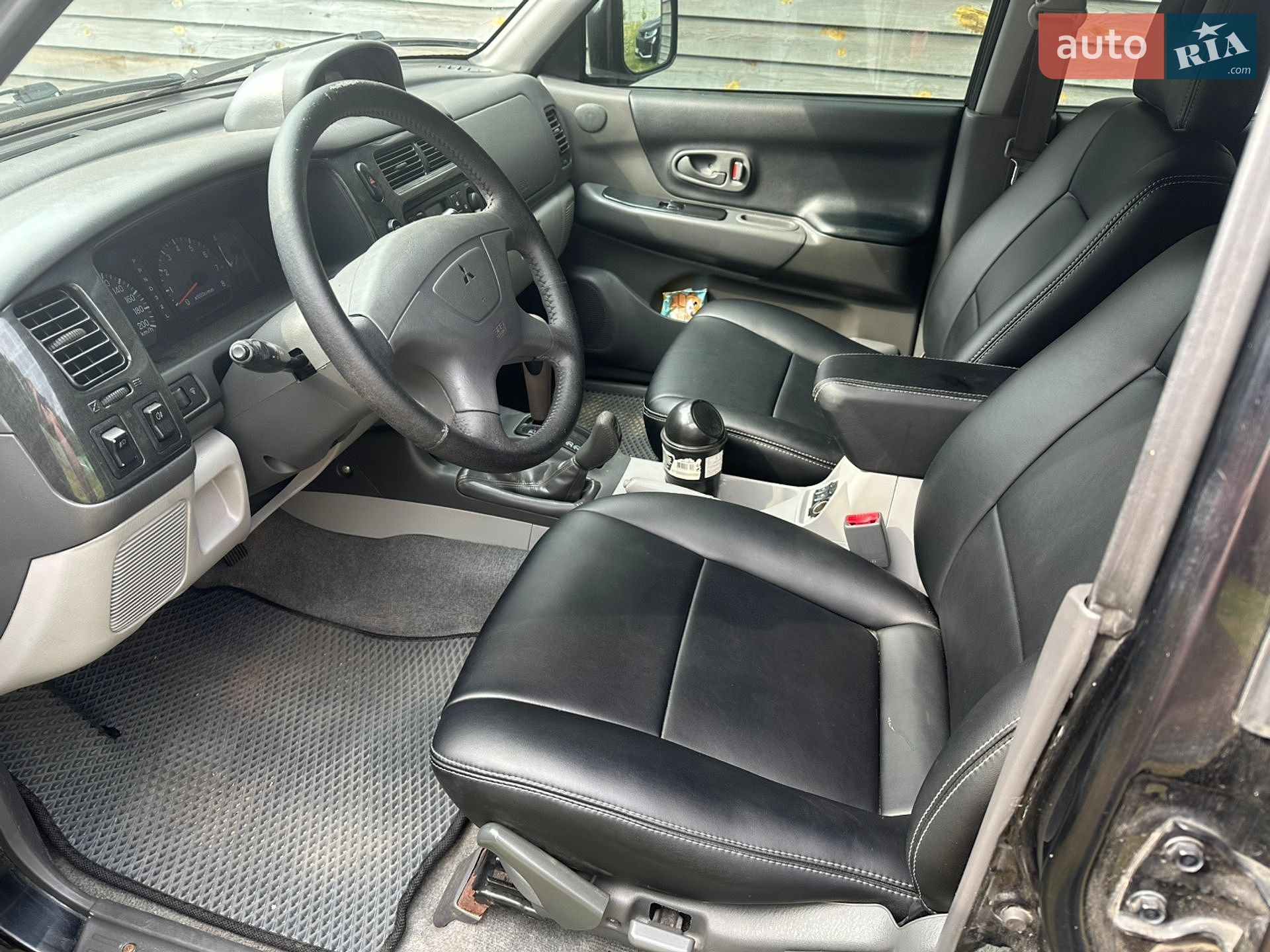 Mitsubishi Pajero Sport 2008 VIN JMB0RK9608J000793 фото оголошення 3 з 7
