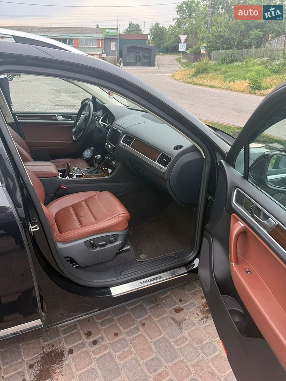 Volkswagen Touareg 2014 VIN WVGEP9BP9FD003055 фото оголошення 10 з 19