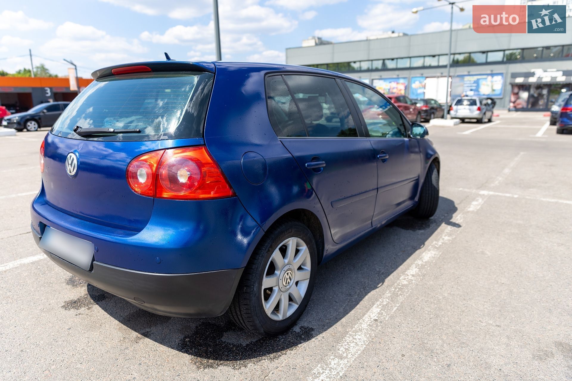 Volkswagen Golf 2004 VIN WVWZZZ1KZ5W160173 фото оголошення 3 з 13