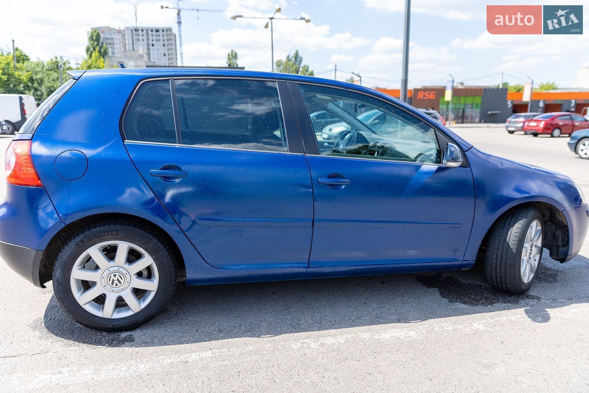 Volkswagen Golf 2004 VIN WVWZZZ1KZ5W160173 фото оголошення 4 з 13