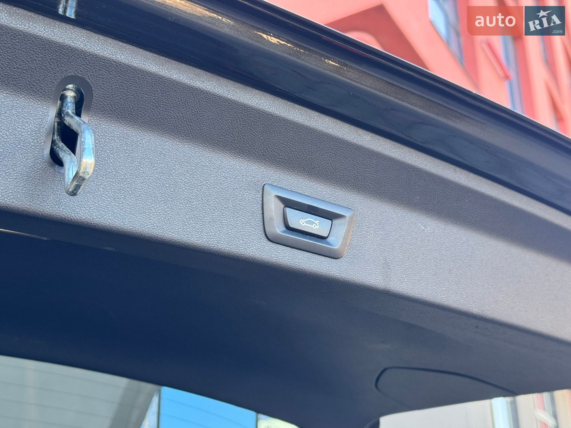 BMW X3 2019 VIN 5UXTR9C51KLP92335 фото оголошення 19 з 19