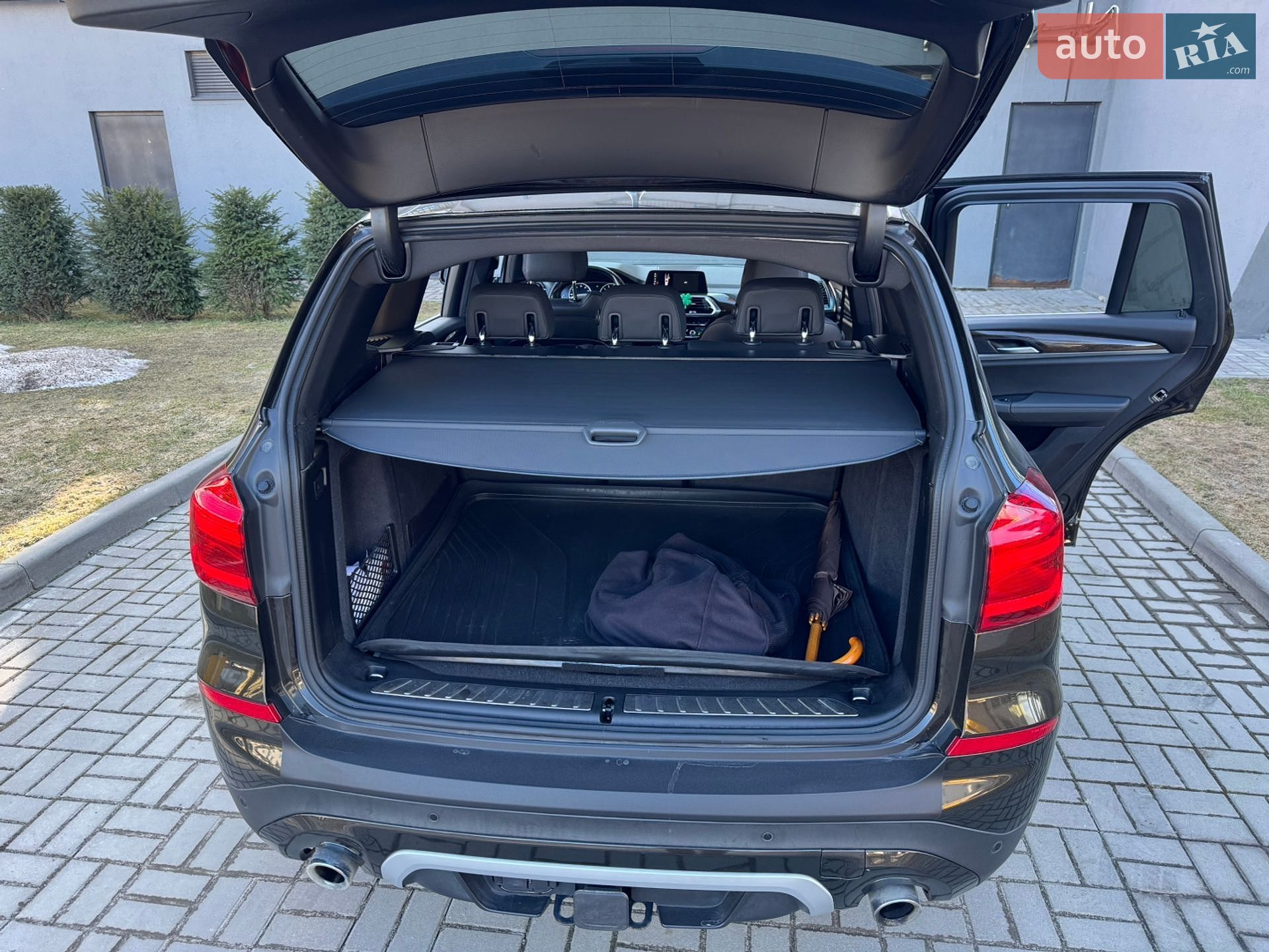 BMW X3 2019 VIN 5UXTR9C51KLP92335 фото оголошення 17 з 19