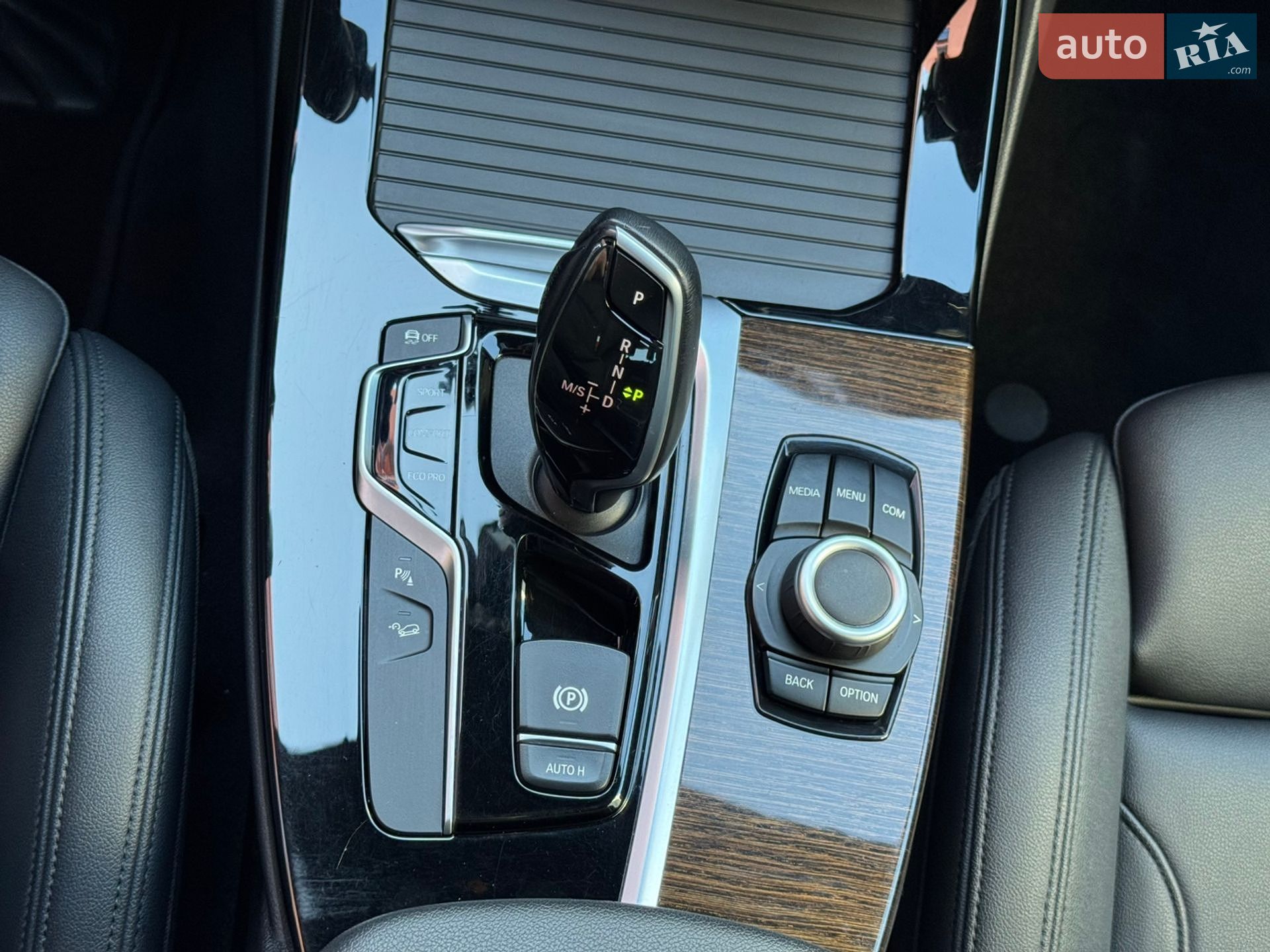 BMW X3 2019 VIN 5UXTR9C51KLP92335 фото оголошення 11 з 19