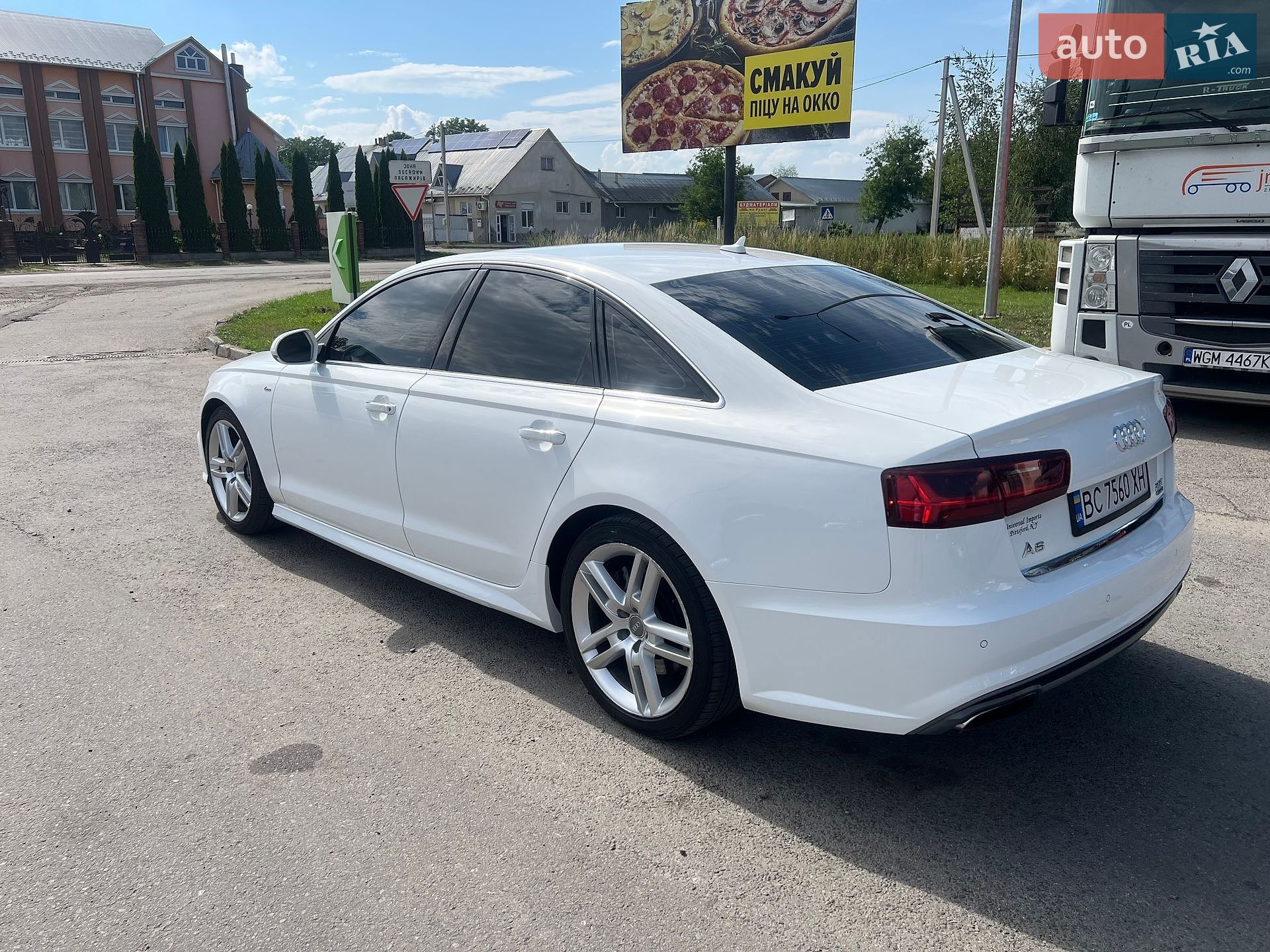 Audi A6 2015 VIN WAUGFAFC4GN066372 фото оголошення 12 з 20