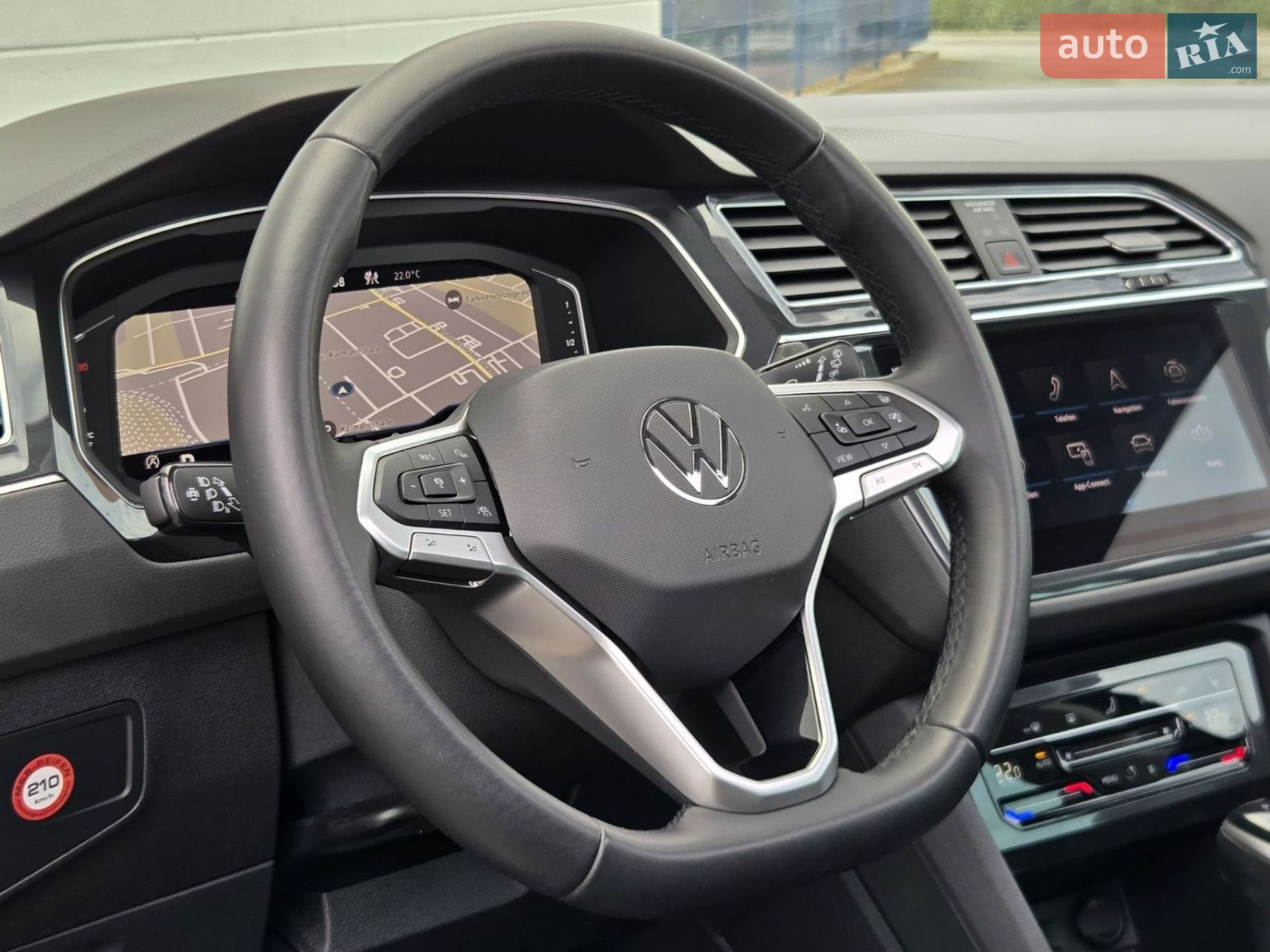 Volkswagen Tiguan 2022 VIN WVGZZZ5NZNW048486 фото оголошення 9 з 39