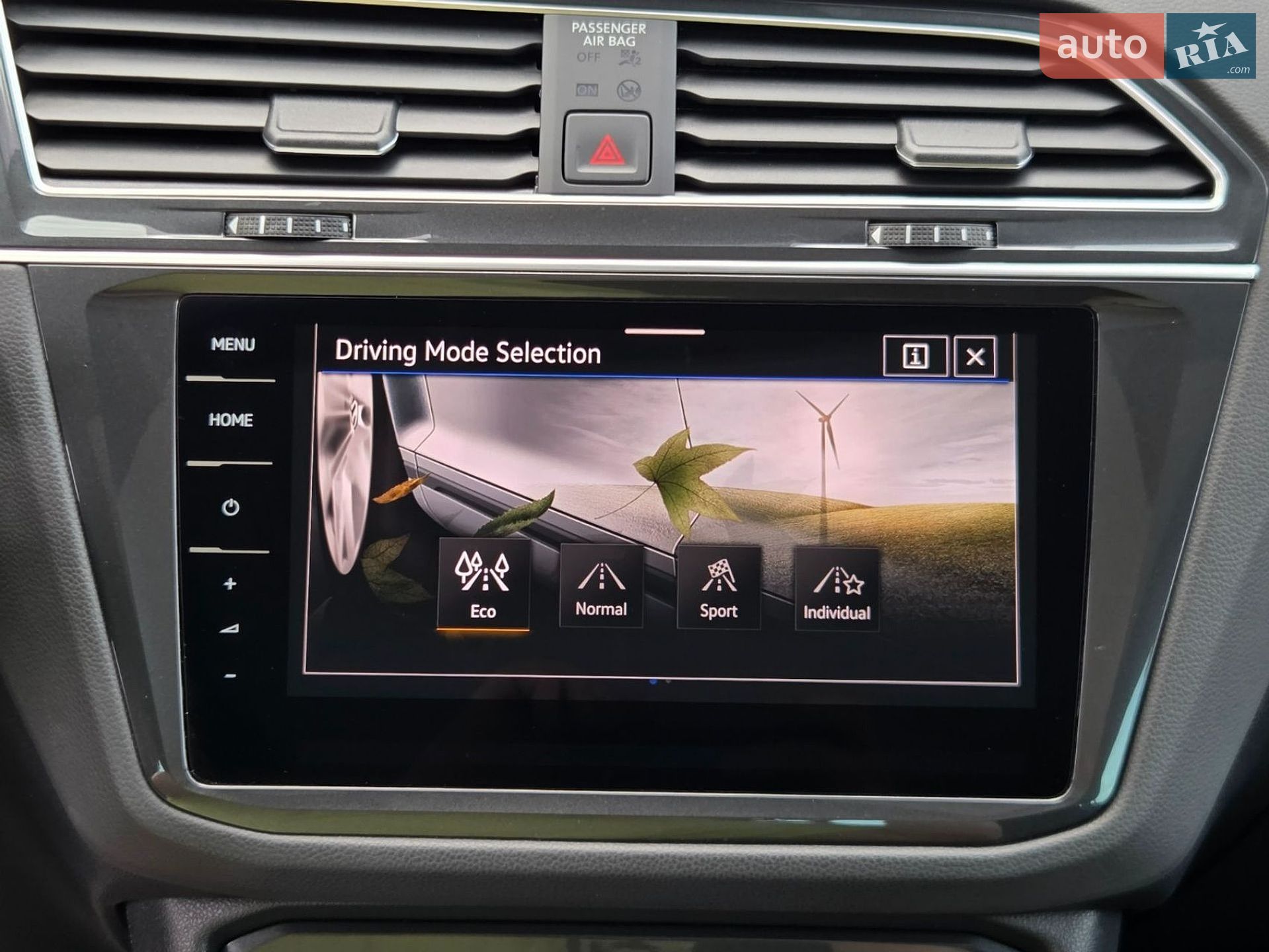 Volkswagen Tiguan 2022 VIN WVGZZZ5NZNW048486 фото оголошення 29 з 39