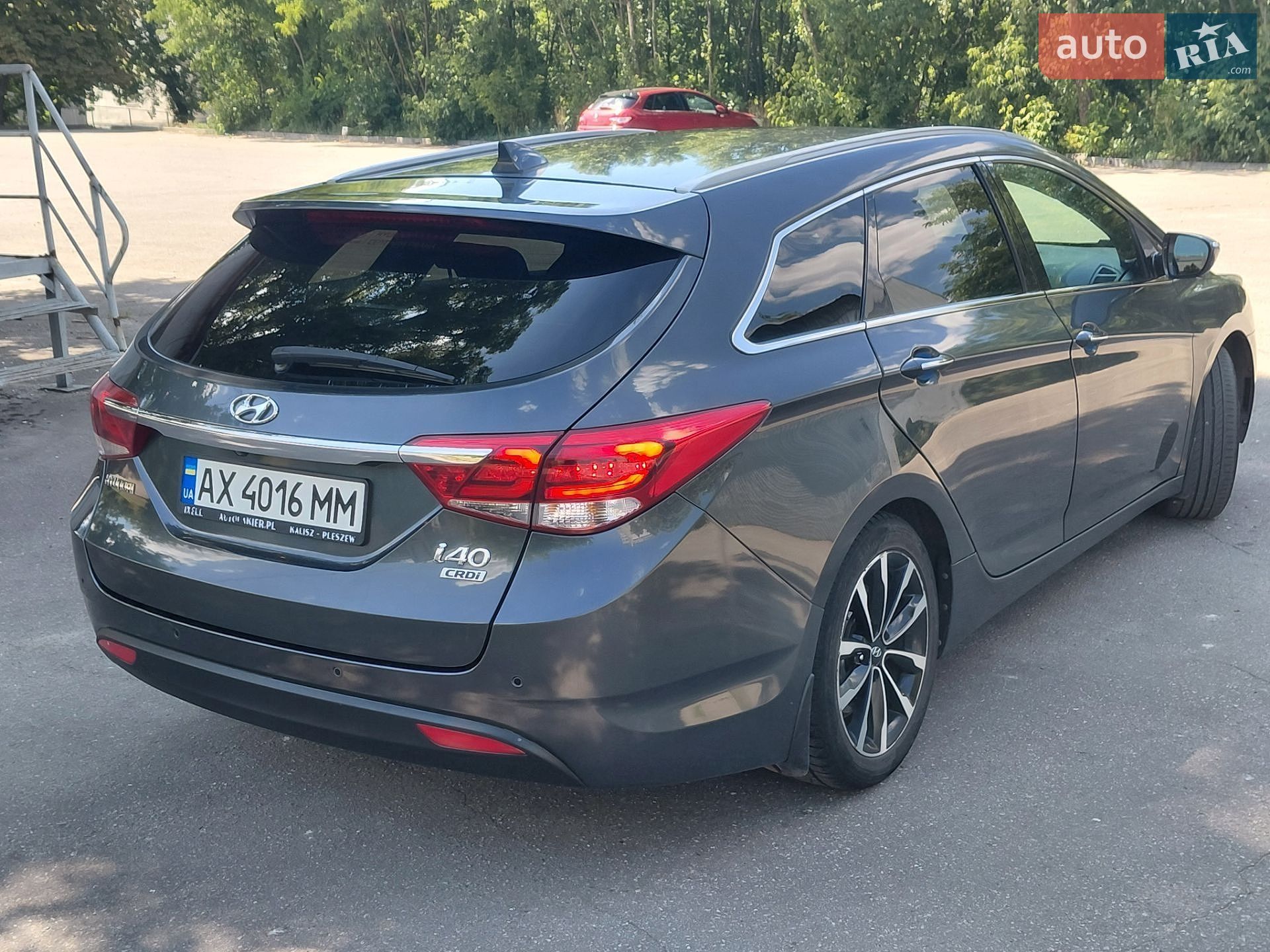 Hyundai i40 2016 VIN KMHLC81UAGU124528 фото оголошення 4 з 15