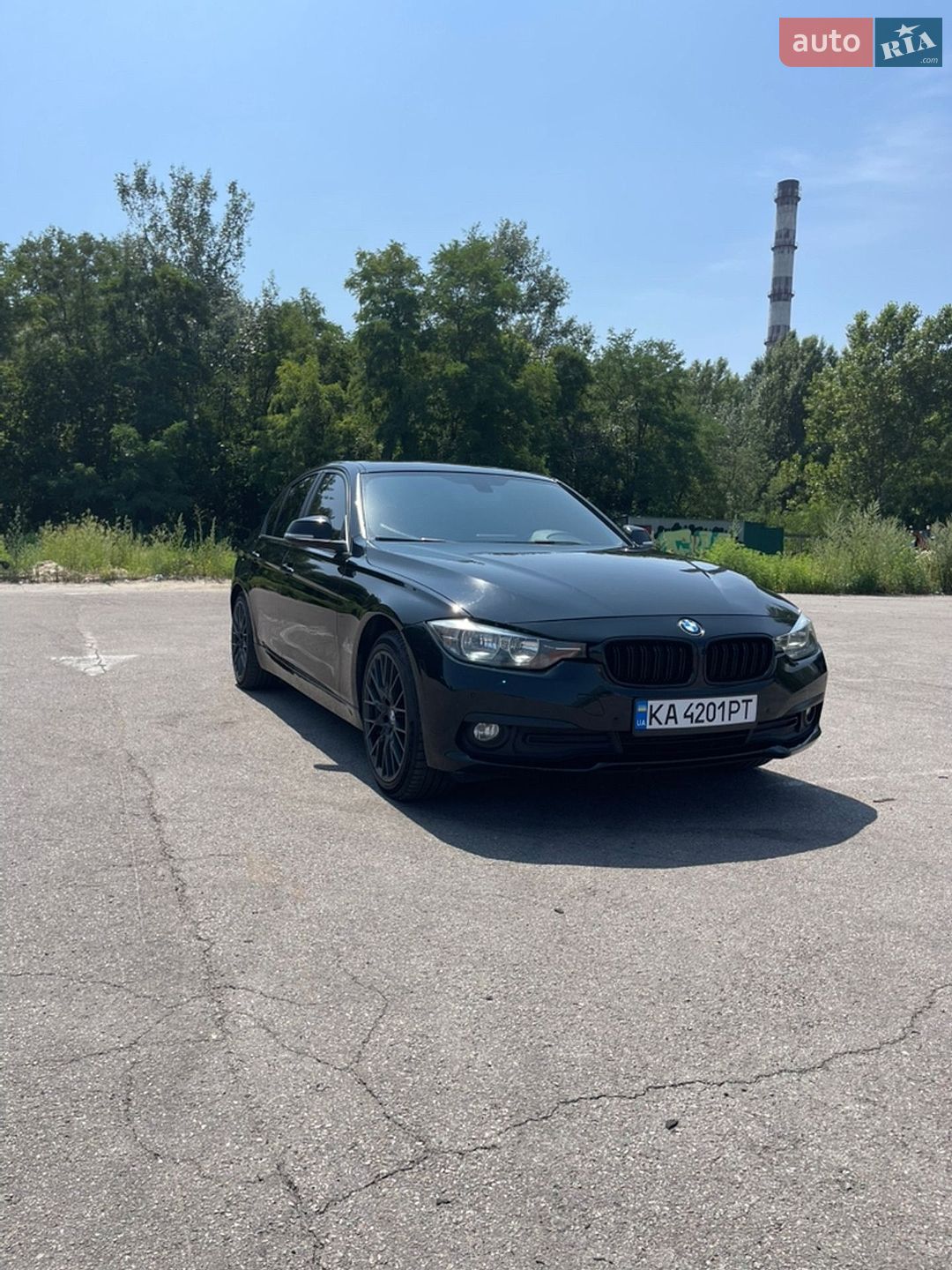 BMW 3 Series 2017 VIN WBA8E1G31HNU18394 фото оголошення 2 з 29