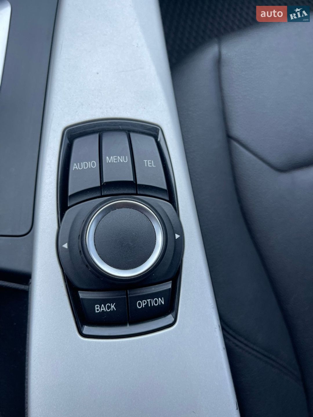 BMW 3 Series 2017 VIN WBA8E1G31HNU18394 фото оголошення 25 з 29