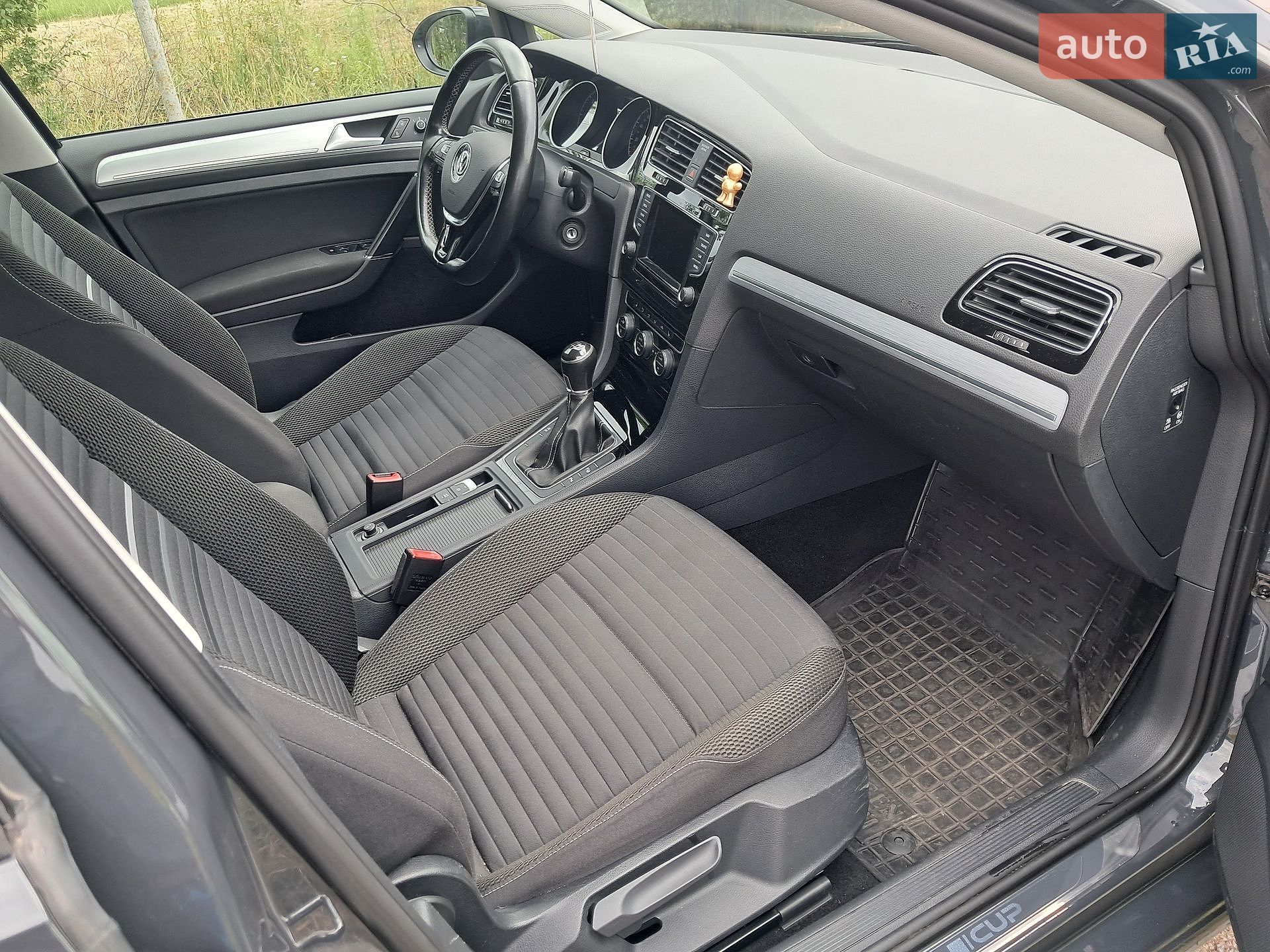 Volkswagen Golf 2015 VIN WVWZZZAUZFP608458 фото оголошення 4 з 41