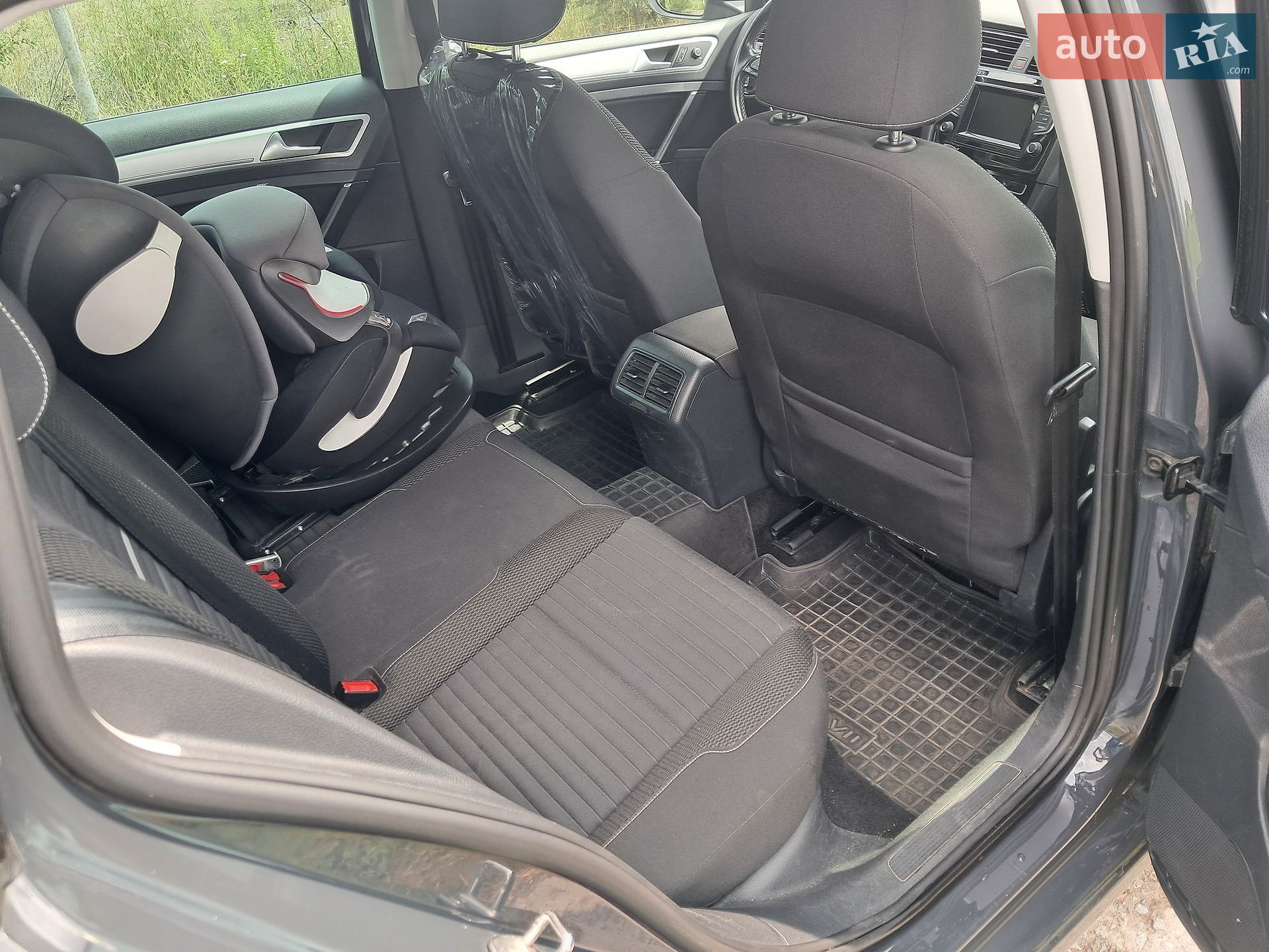 Volkswagen Golf 2015 VIN WVWZZZAUZFP608458 фото оголошення 14 з 41