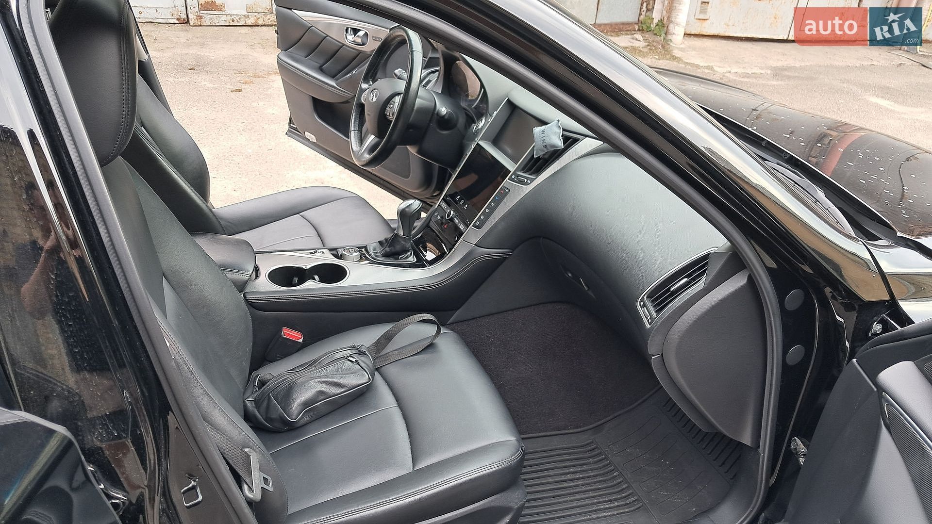 Infiniti Q50 2016 VIN JN1EV7ARXGM342168 фото оголошення 14 з 39