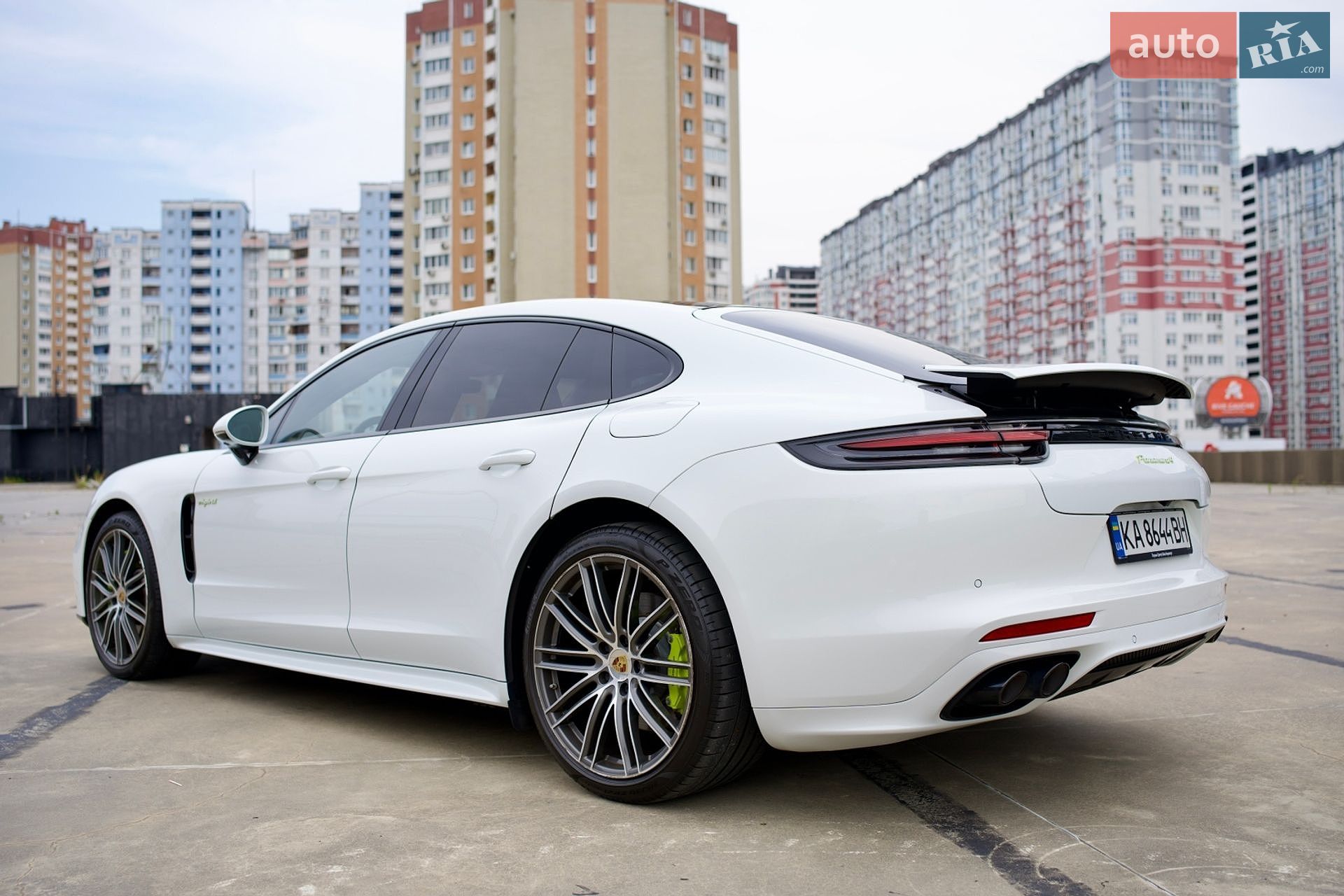 Porsche Panamera 2019 VIN WP0ZZZ97ZKL124329 фото оголошення 5 з 48