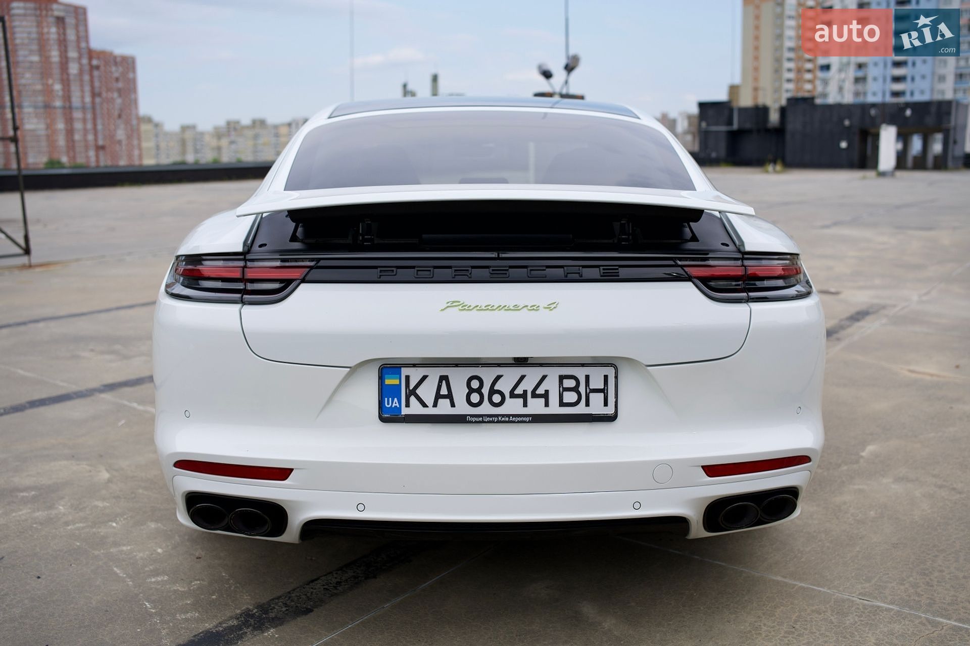 Porsche Panamera 2019 VIN WP0ZZZ97ZKL124329 фото оголошення 4 з 48