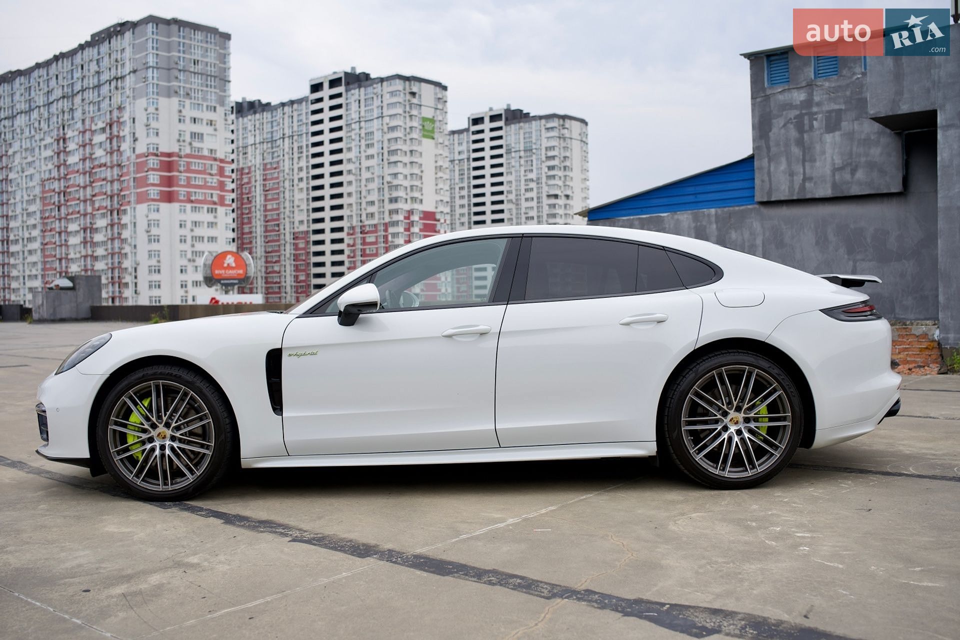 Porsche Panamera 2019 VIN WP0ZZZ97ZKL124329 фото оголошення 6 з 48