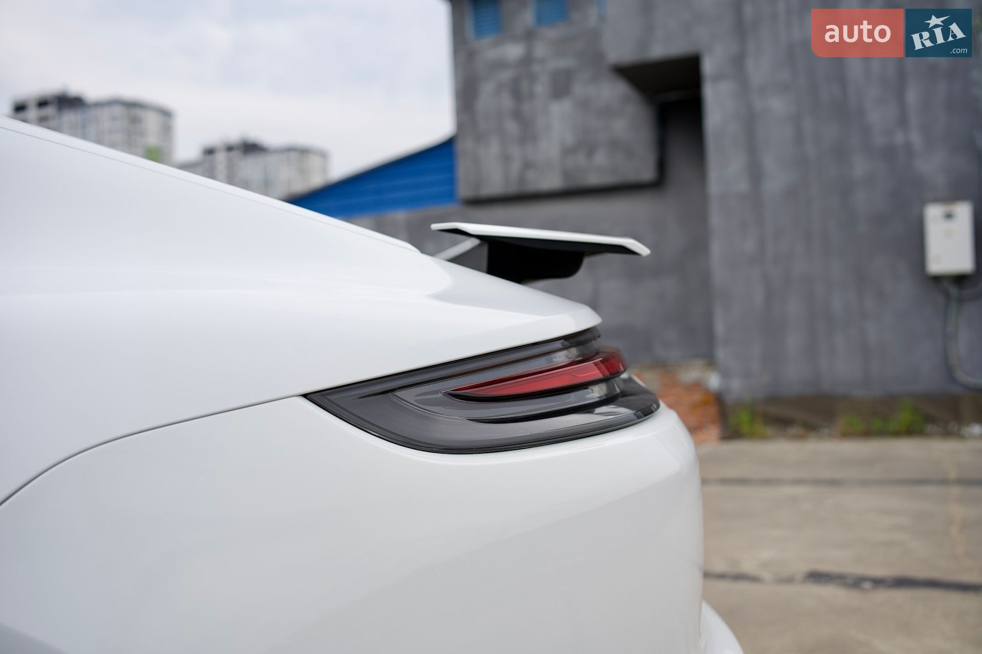 Porsche Panamera 2019 VIN WP0ZZZ97ZKL124329 фото оголошення 10 з 48