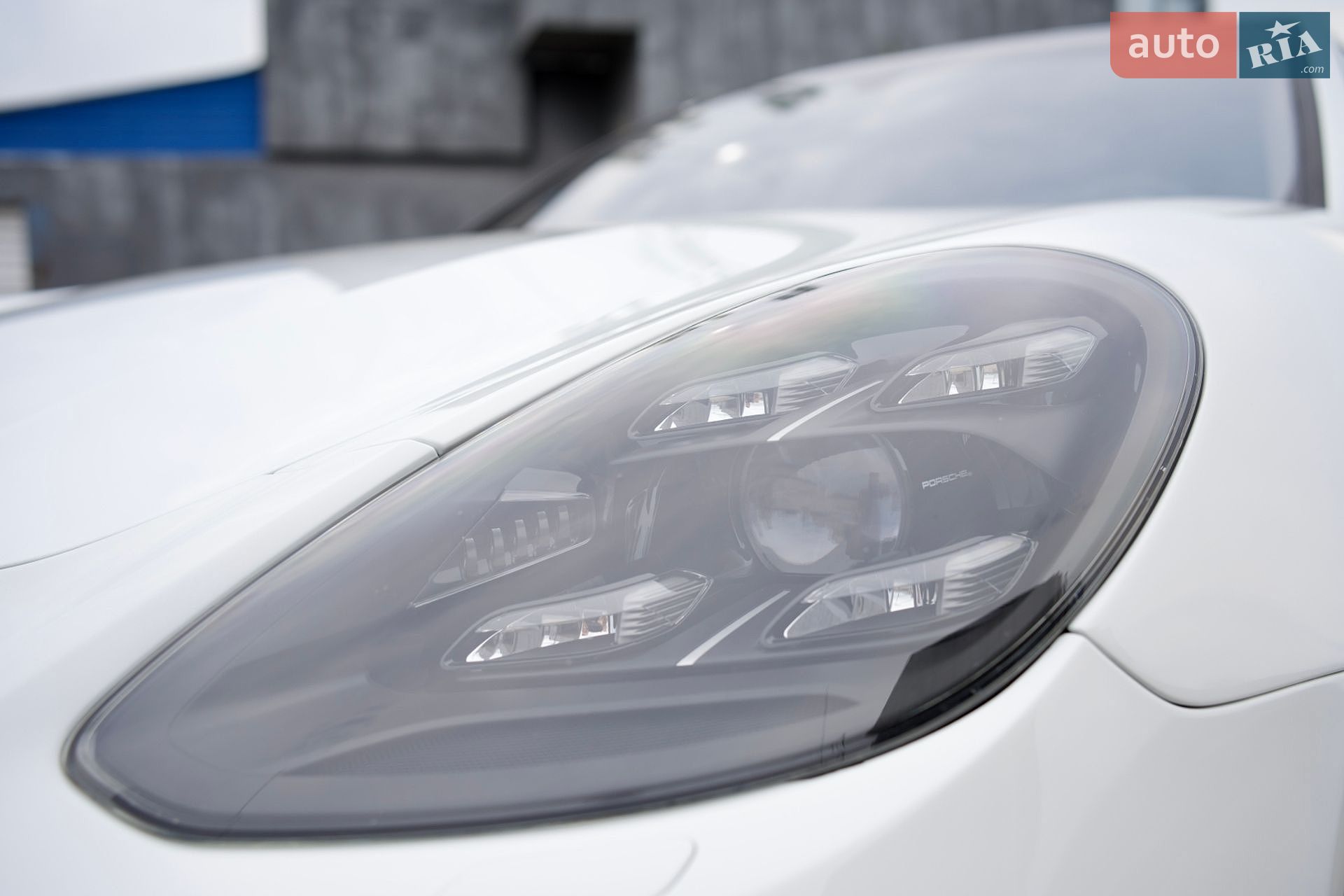 Porsche Panamera 2019 VIN WP0ZZZ97ZKL124329 фото оголошення 13 з 48